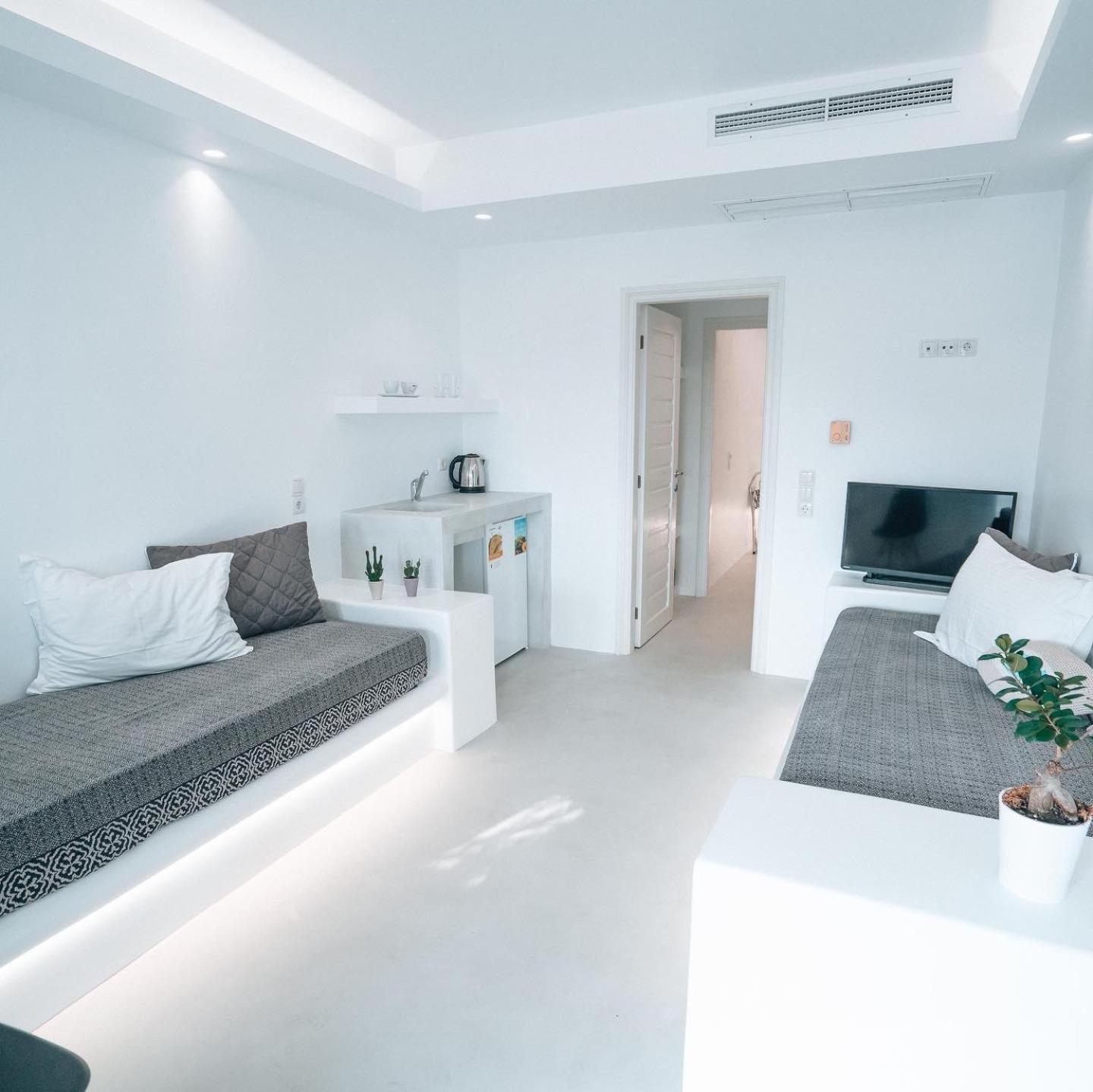 Family Room with Sea View (Pool Level) - Photo 14