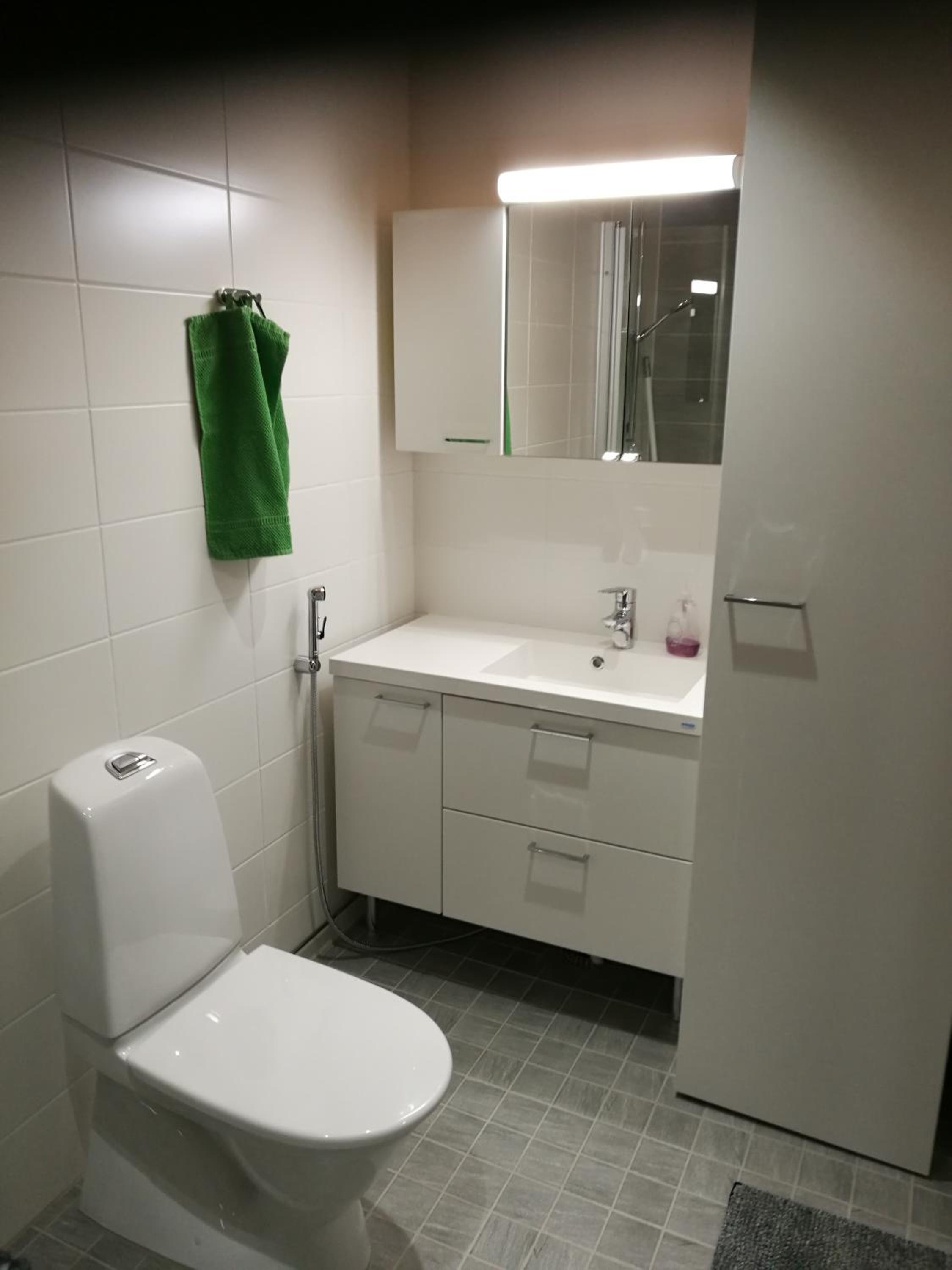 Two-Bedroom Apartment - Photo 3