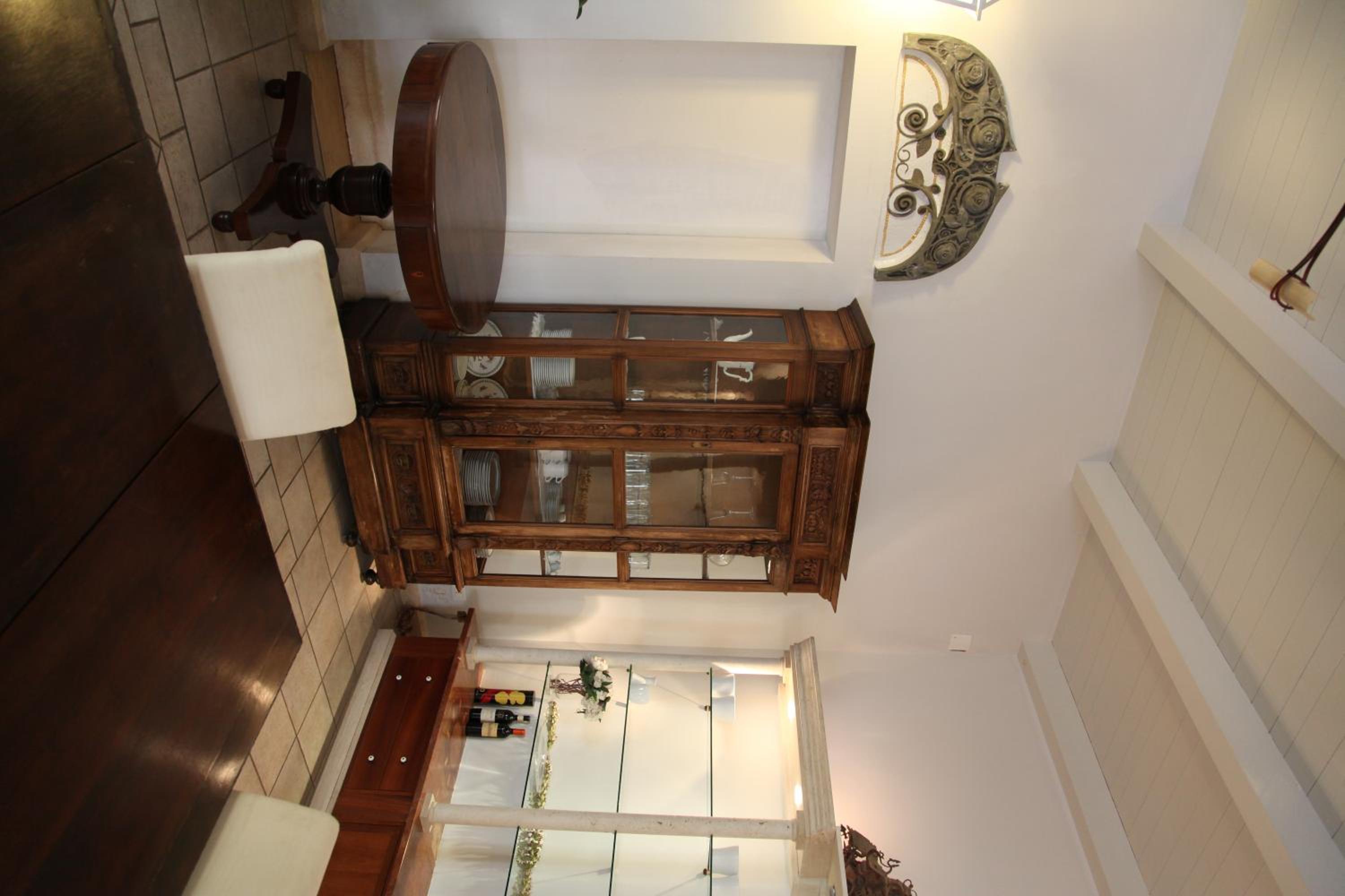 Superior Double Room - Photo 12