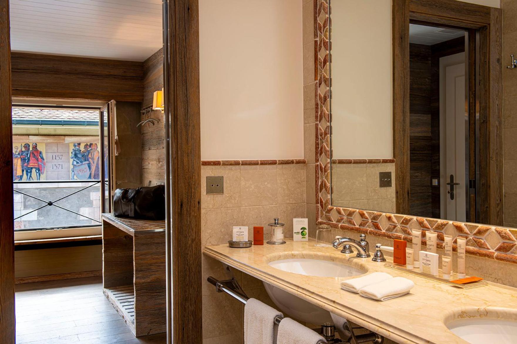 Junior Suite - Photo 8