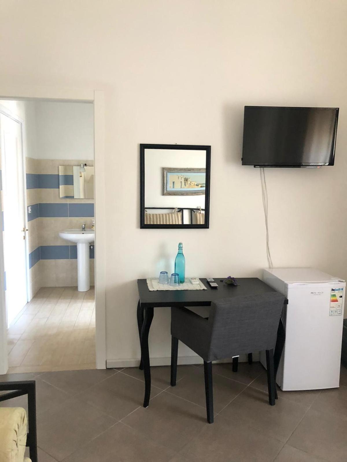 Double or Twin Room - Photo 5