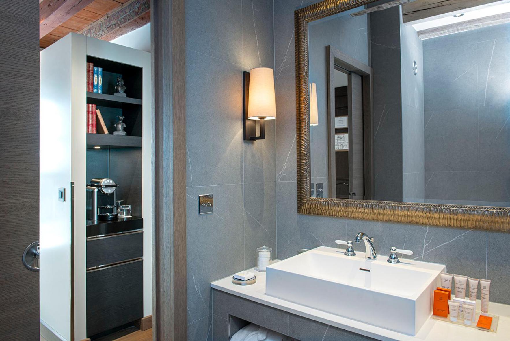 Junior Suite - Photo 6