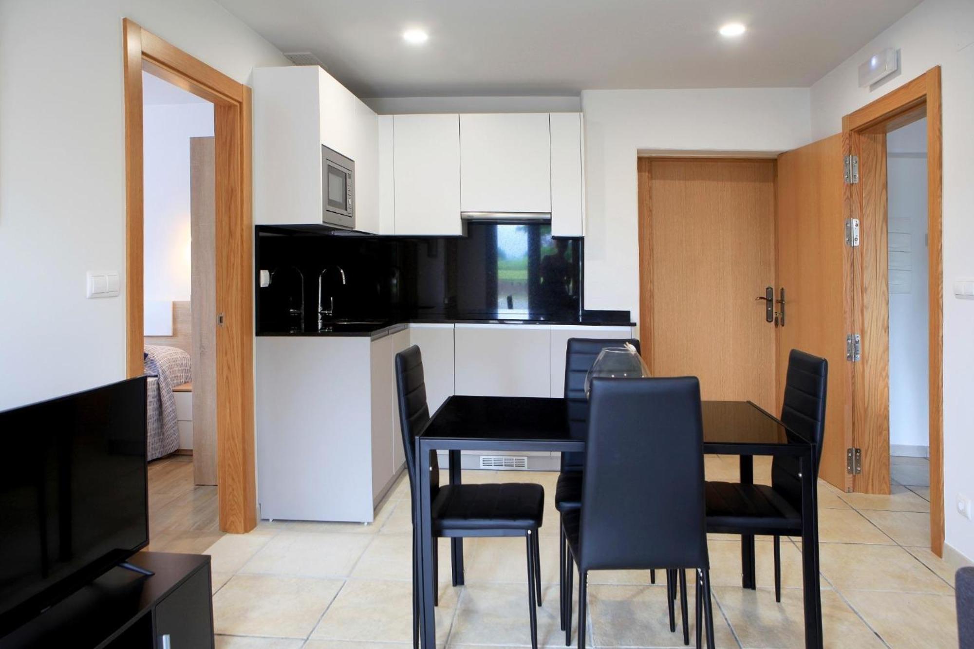 Family Apartment photo 2