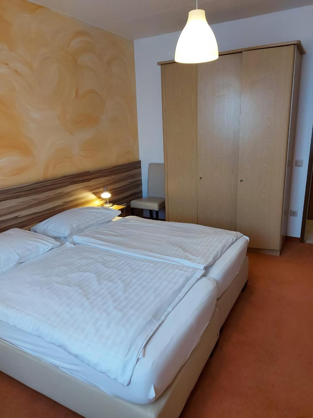 Double or Twin Room photo 3
