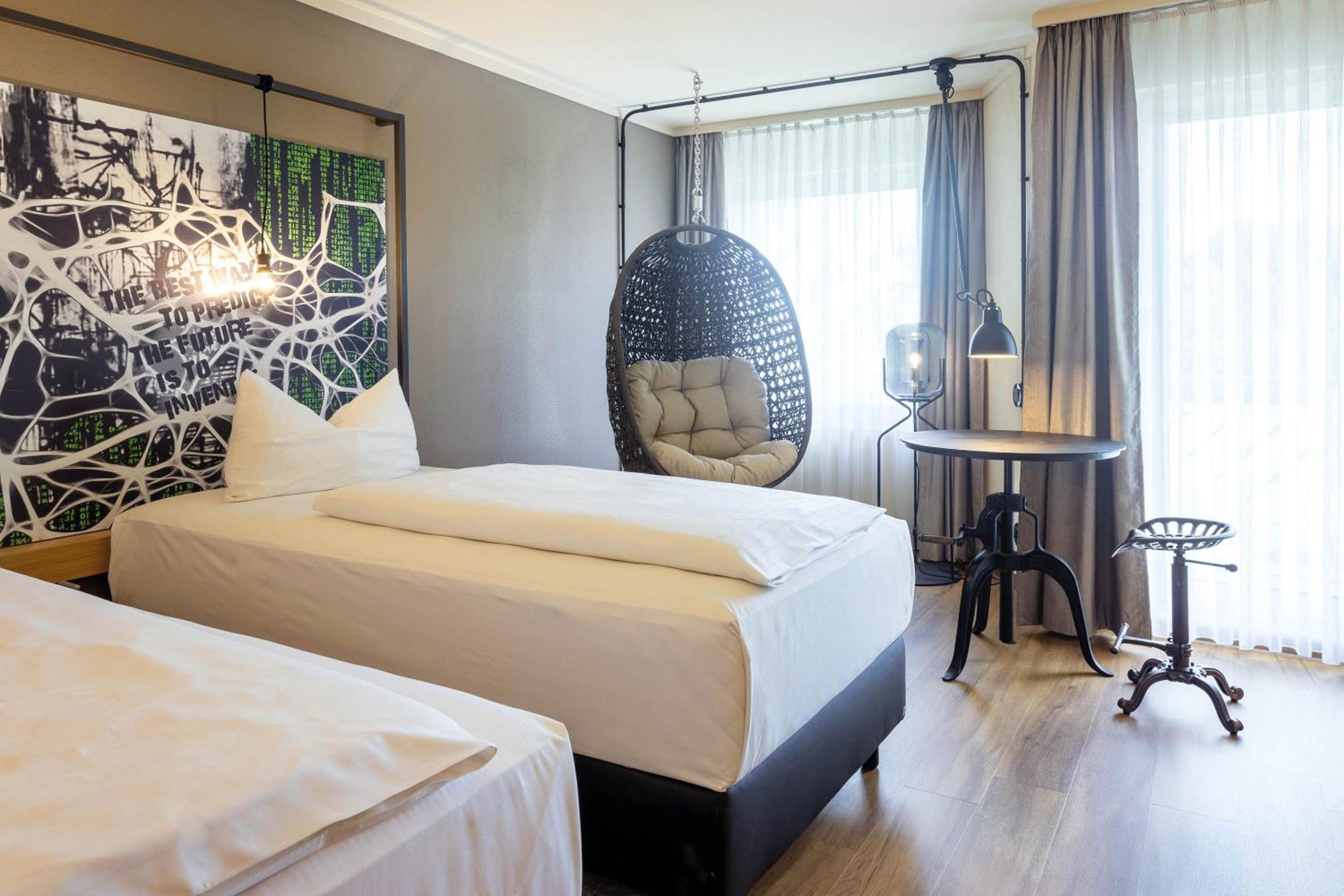 Superior Plus Room - Photo 10