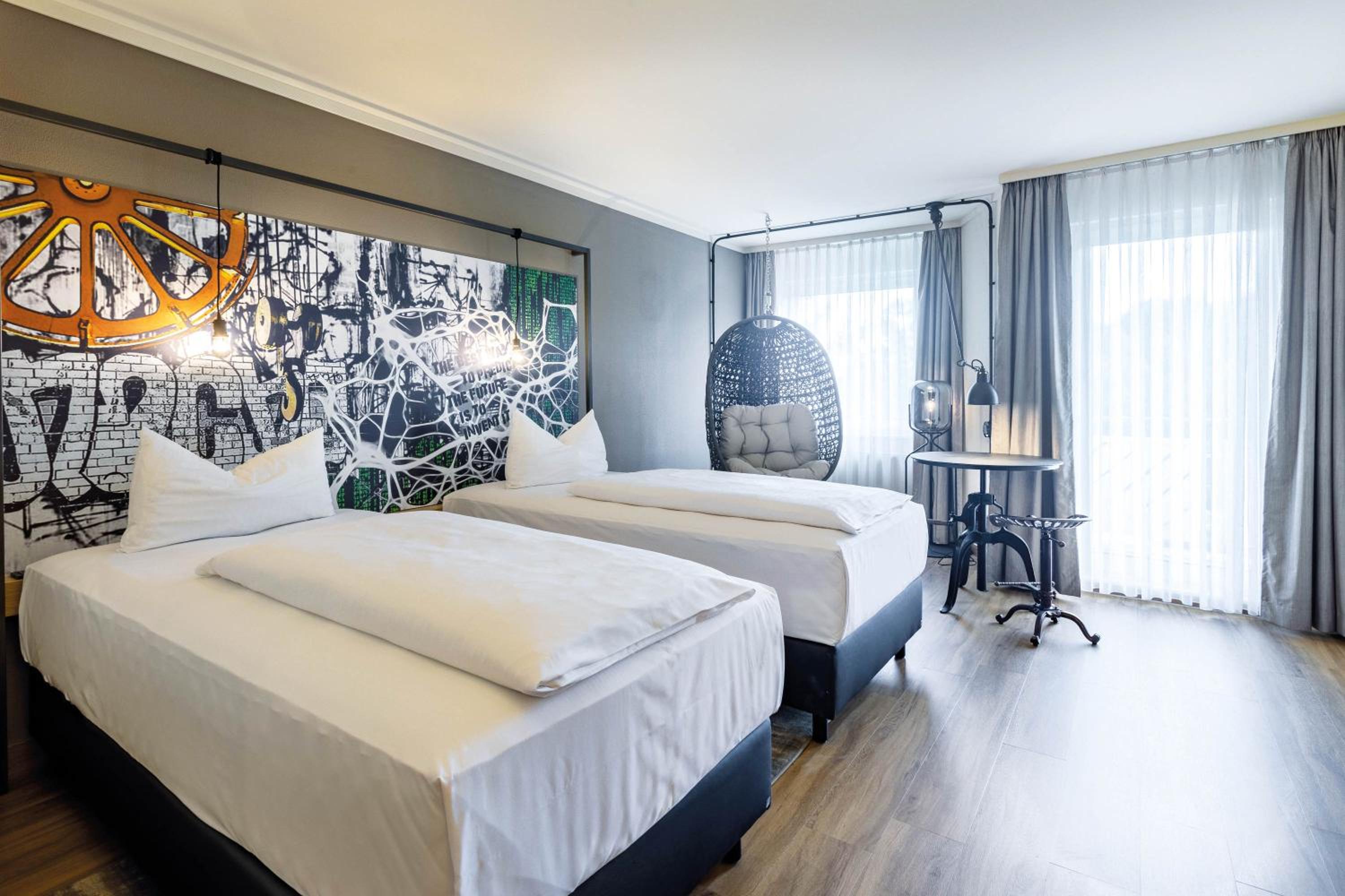 Superior Plus Room - Photo 13