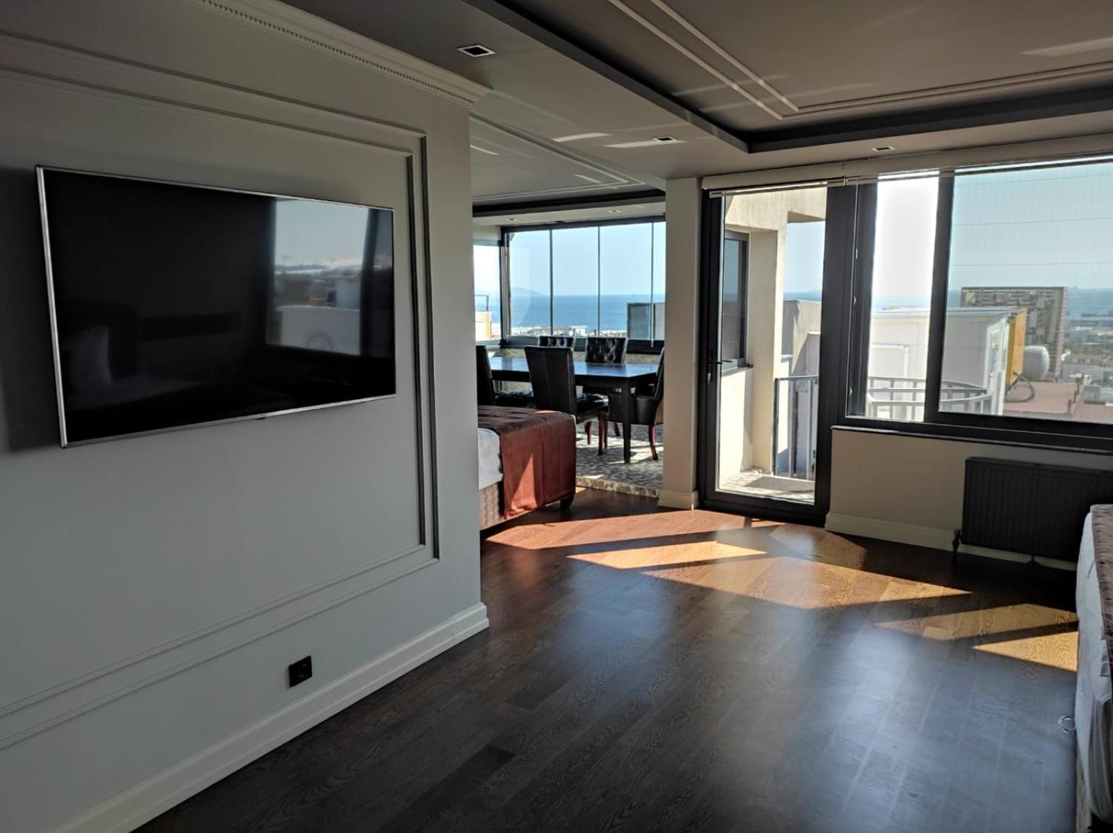Superior Triple Room with Sea View photo 3