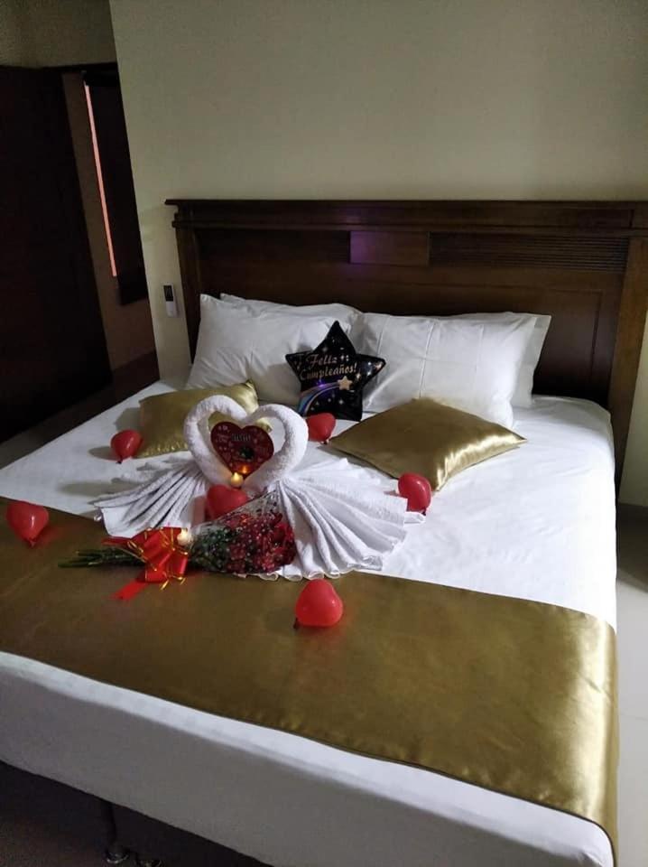 Deluxe King Room photo 1