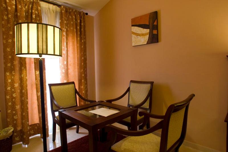 Superior Double Room - Photo 8