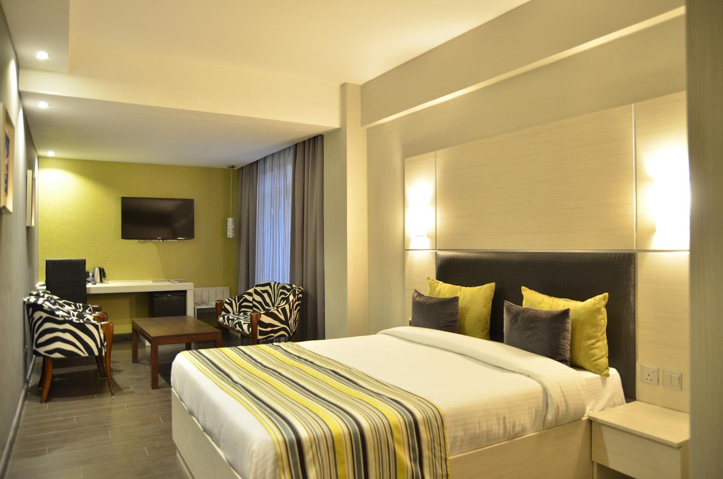 Executive Room
