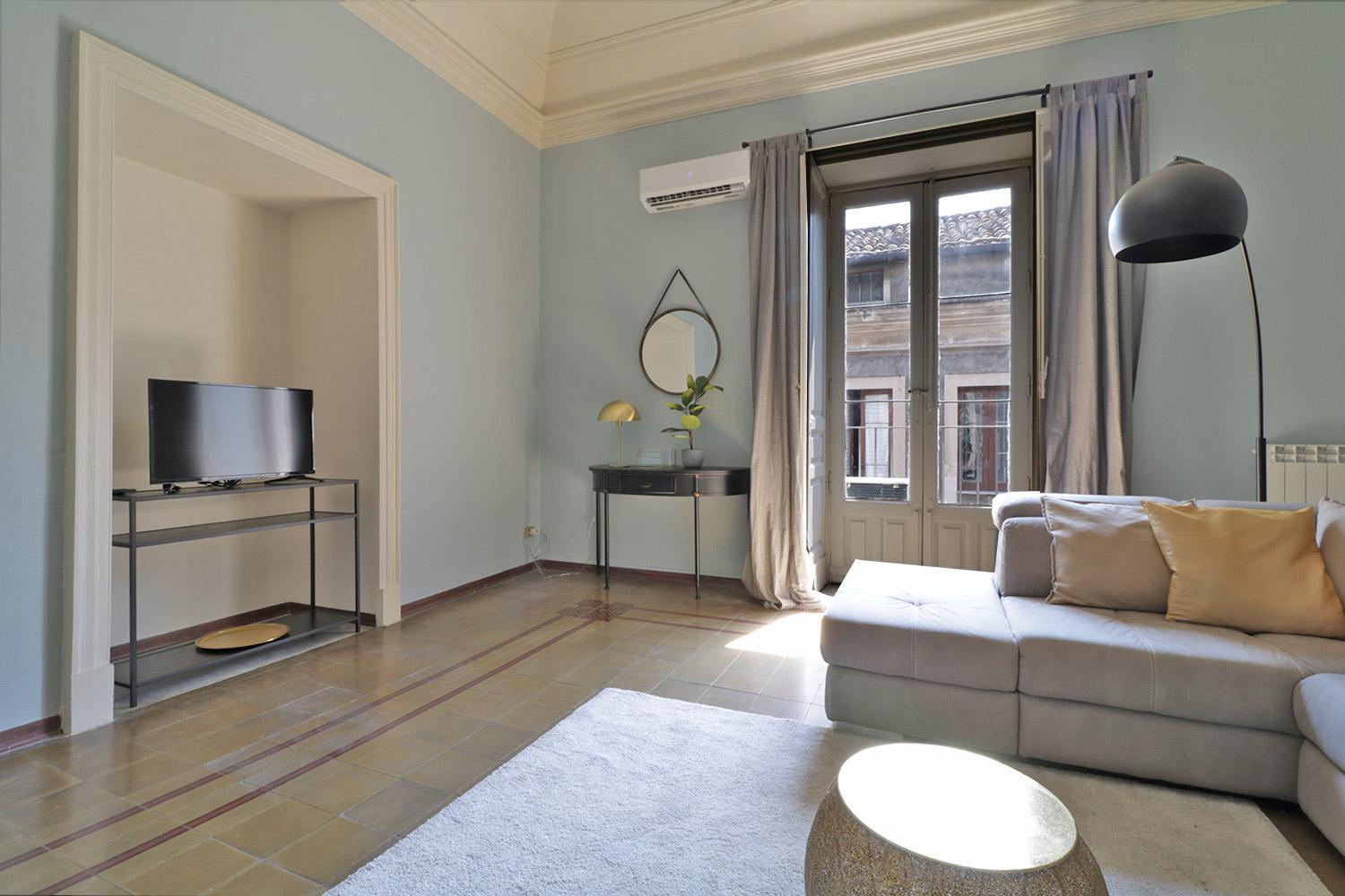 Three-Bedroom Apartment - Photo 1
