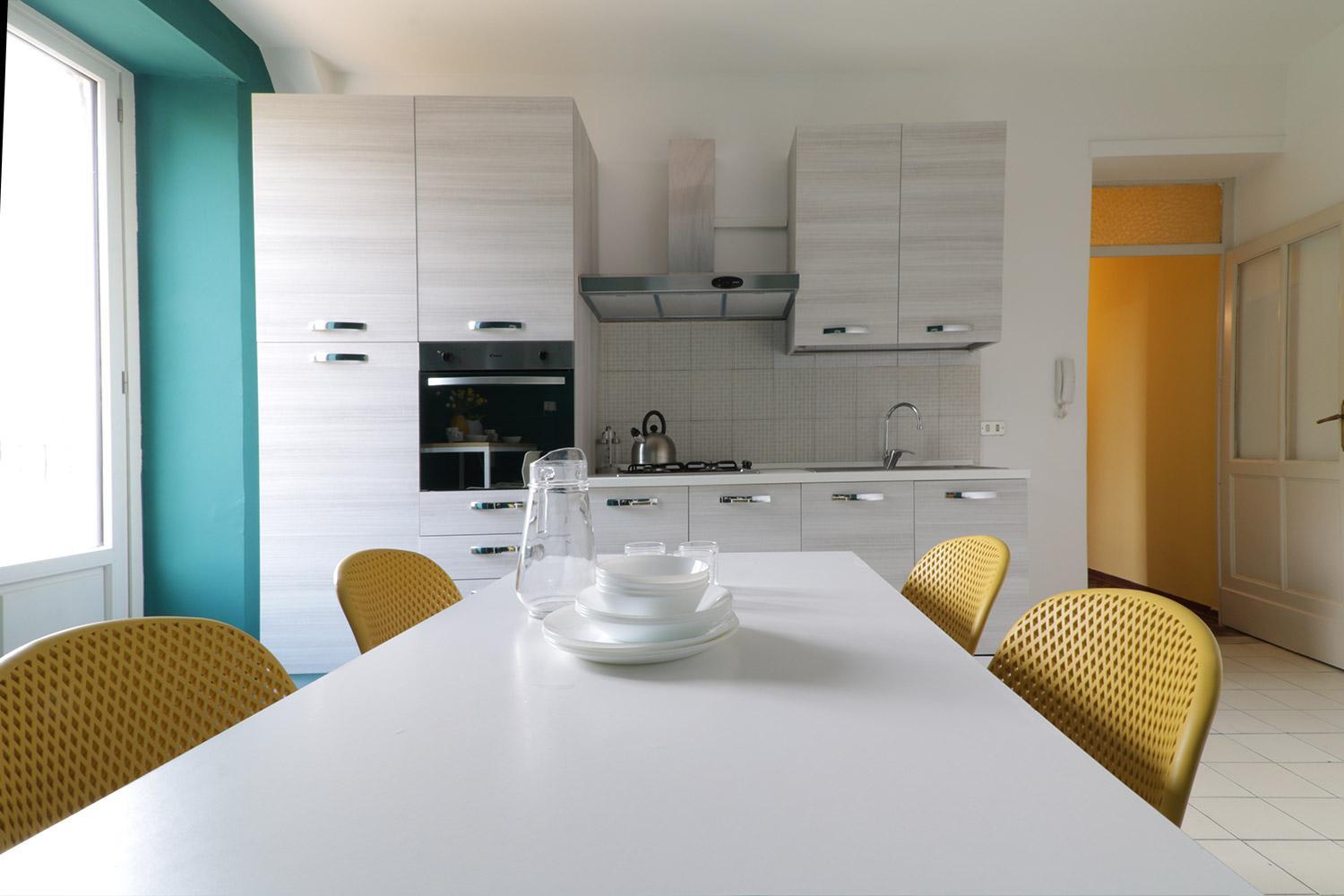Three-Bedroom Apartment - Photo 25