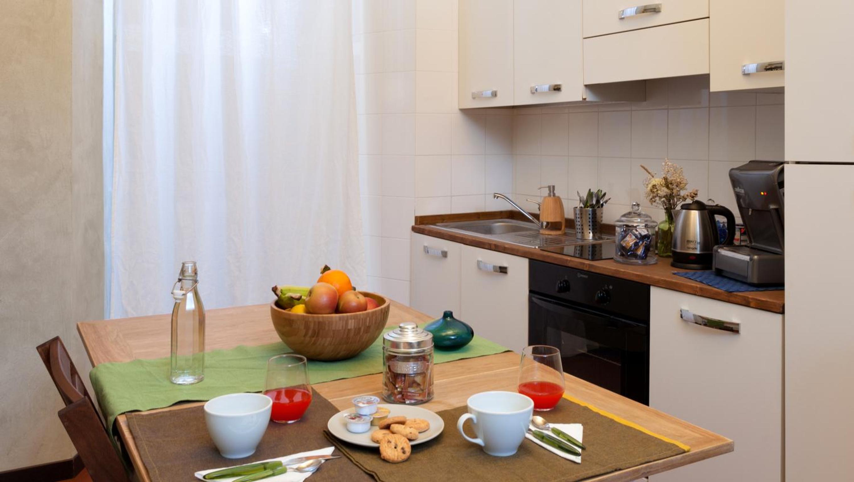 Double Room With Private External Bathroom photo 2