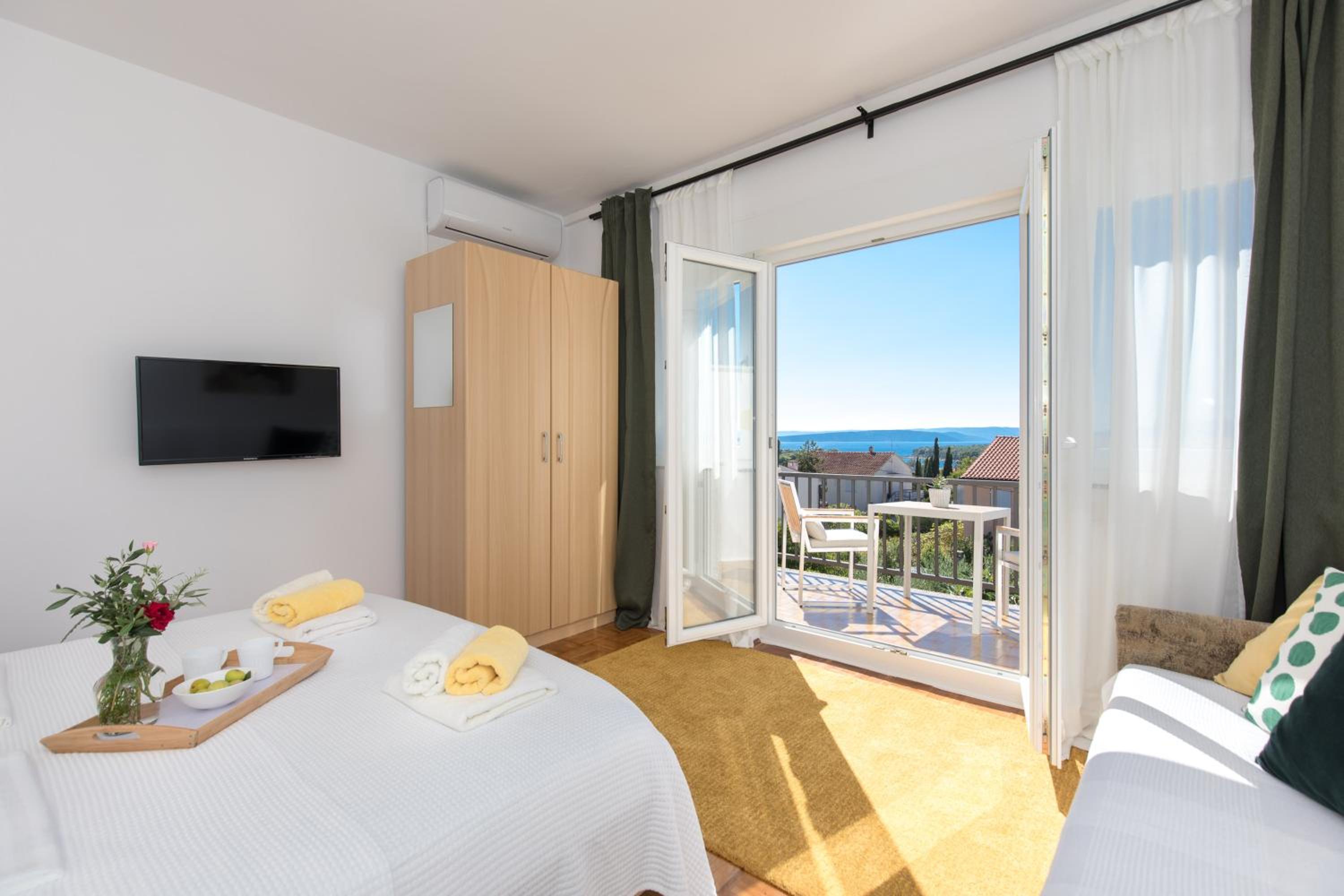 Studio with Sea View