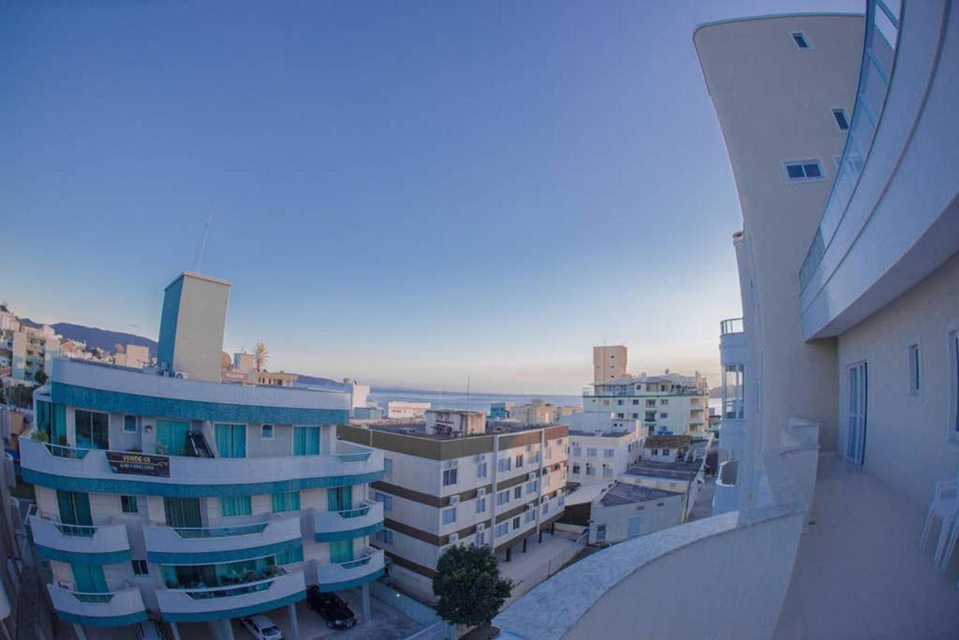 Apartment with Sea View photo 2