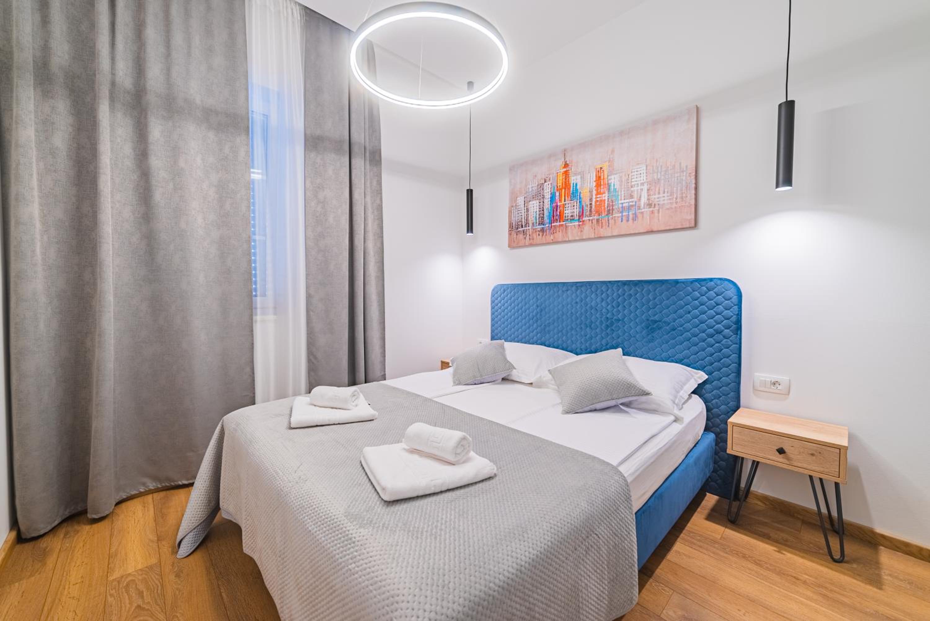 One-Bedroom Apartment - Photo 10
