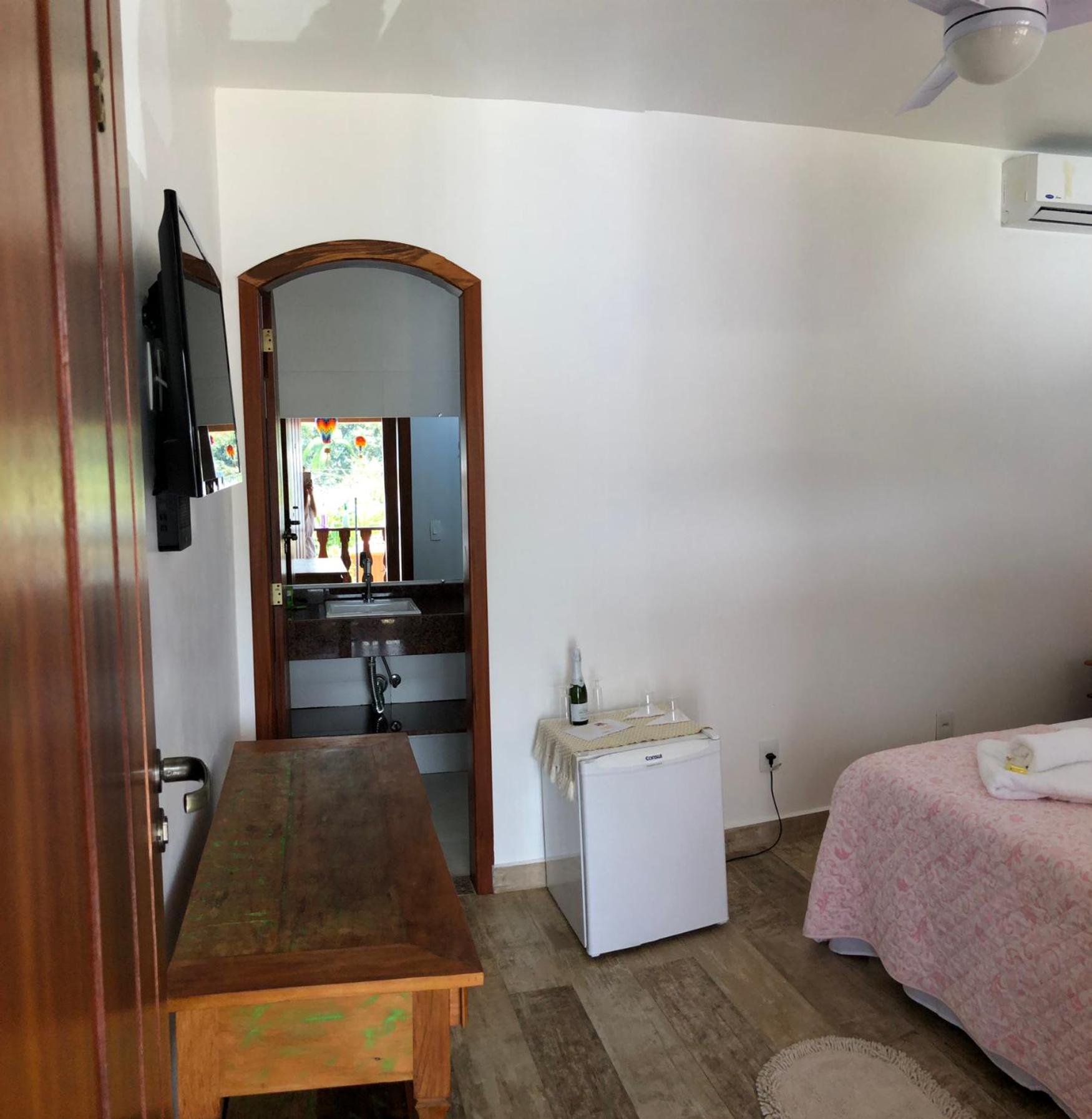 Standard Double Room with  Double Bed - Photo 7