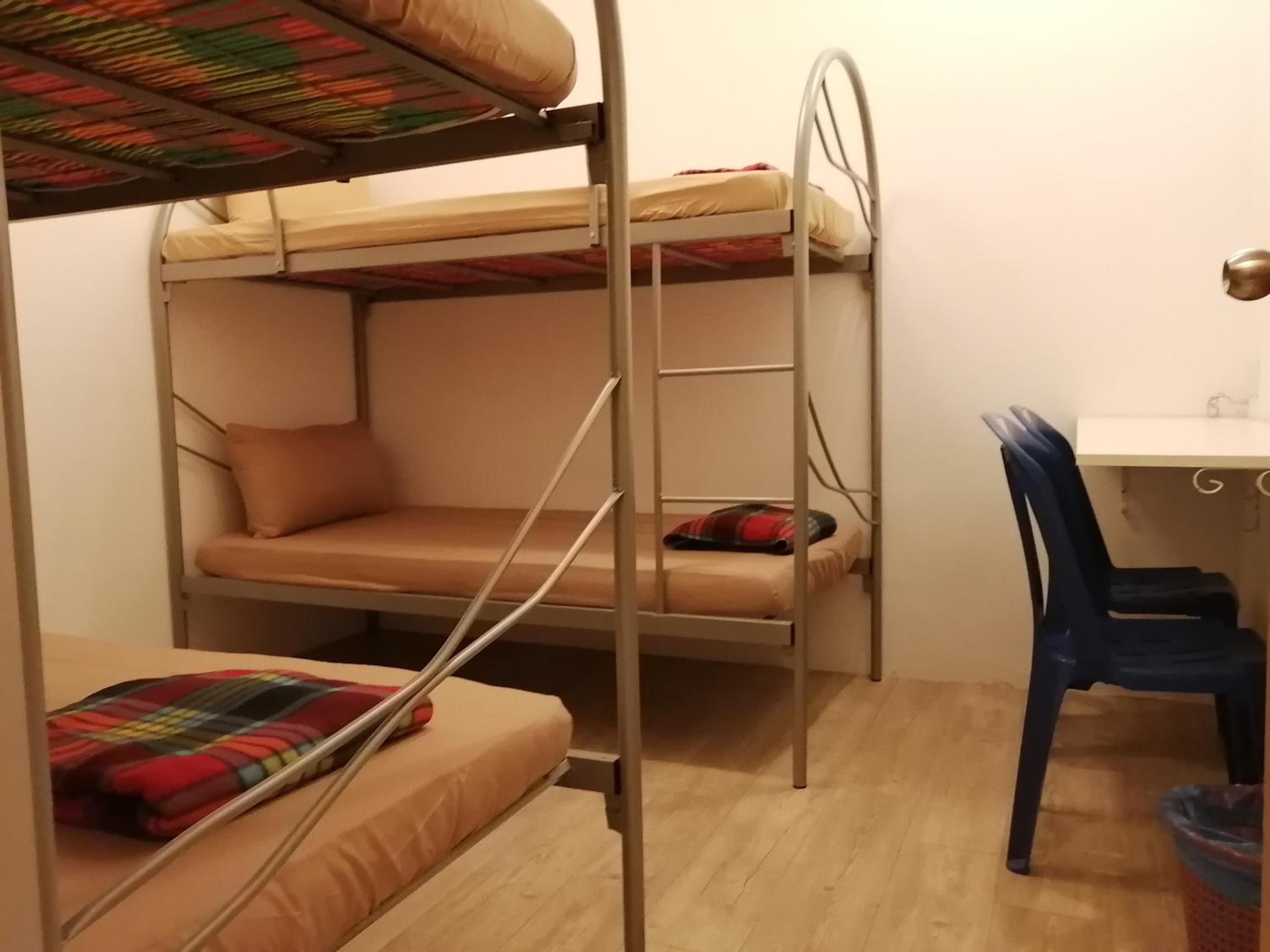 Quadruple Room with Shared Bathroom photo 1