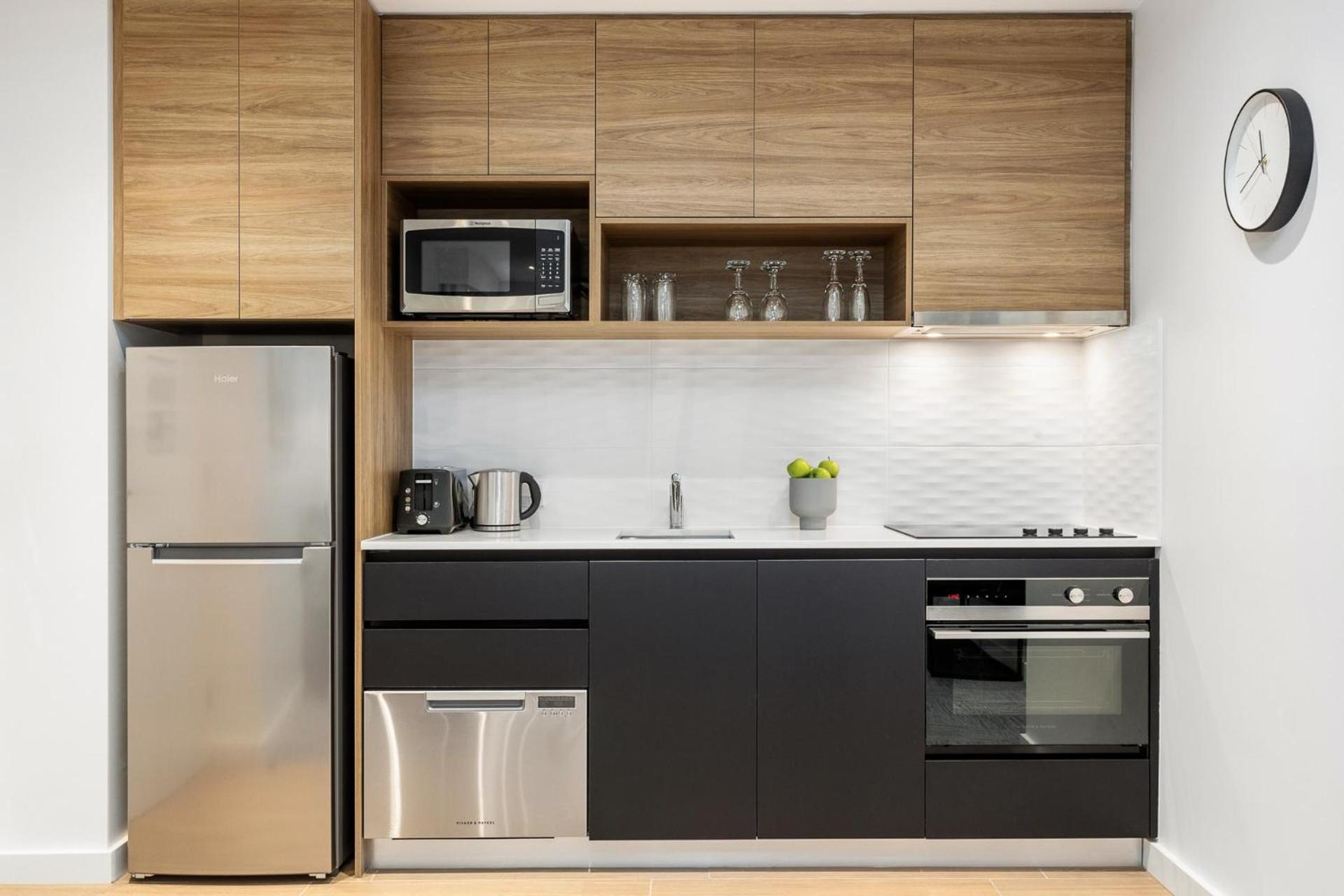 One-Bedroom Apartment - Photo 14