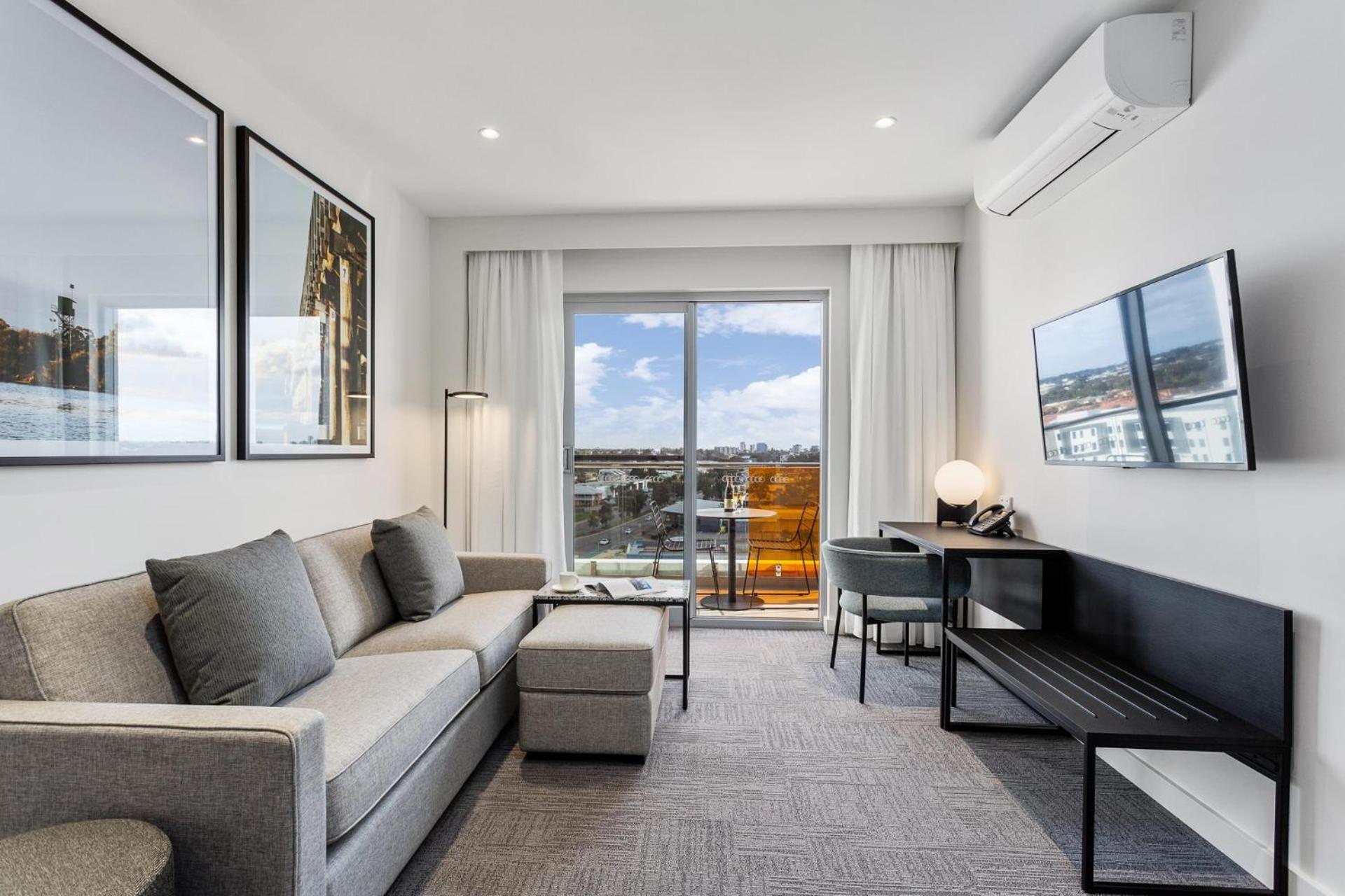 One-Bedroom Apartment - Photo 10