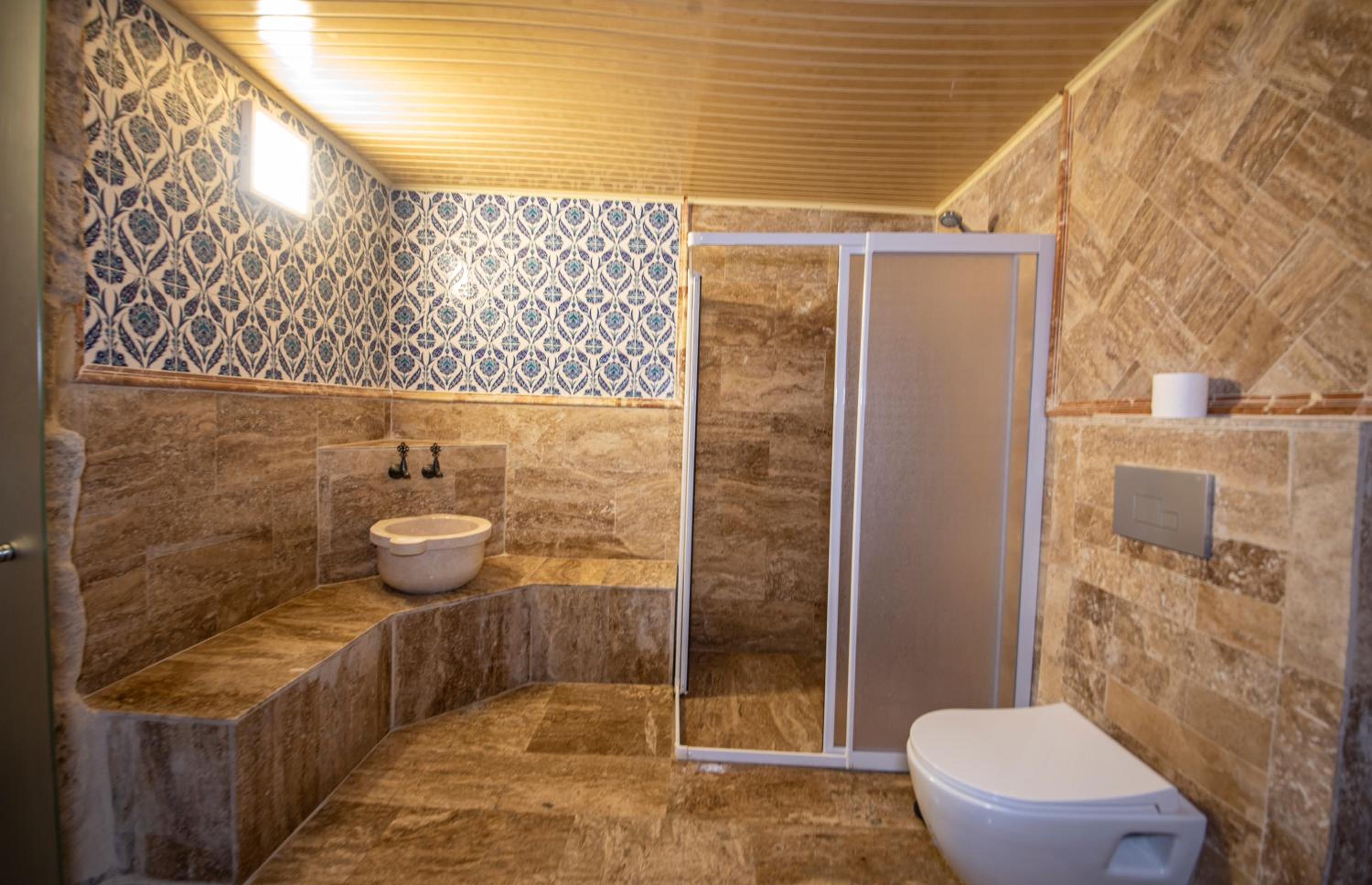 Double Room - Photo 14
