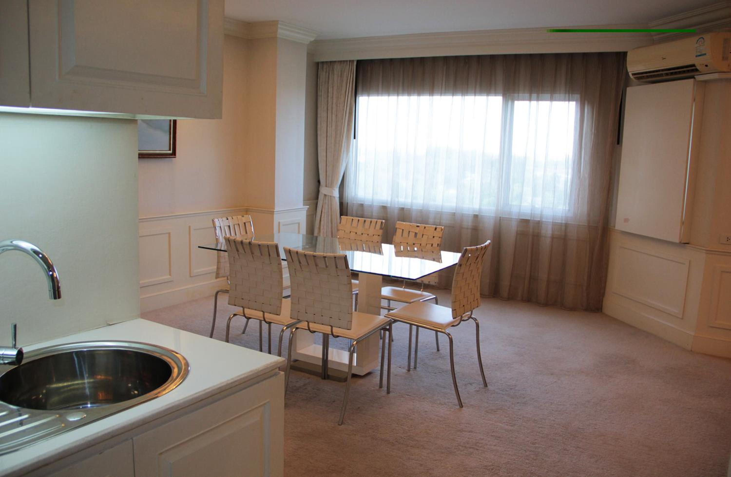 King Suite - Photo 9