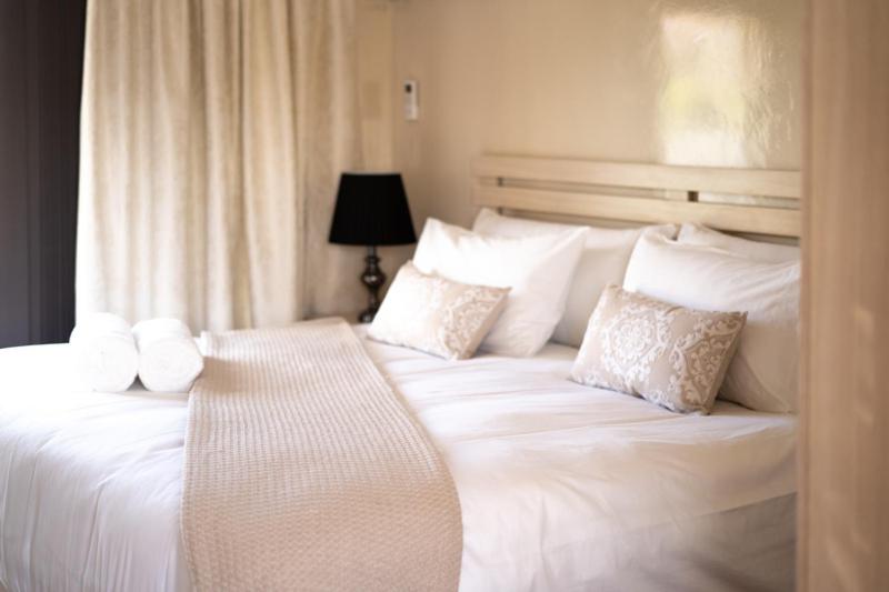 Deluxe Double Room - Photo 1