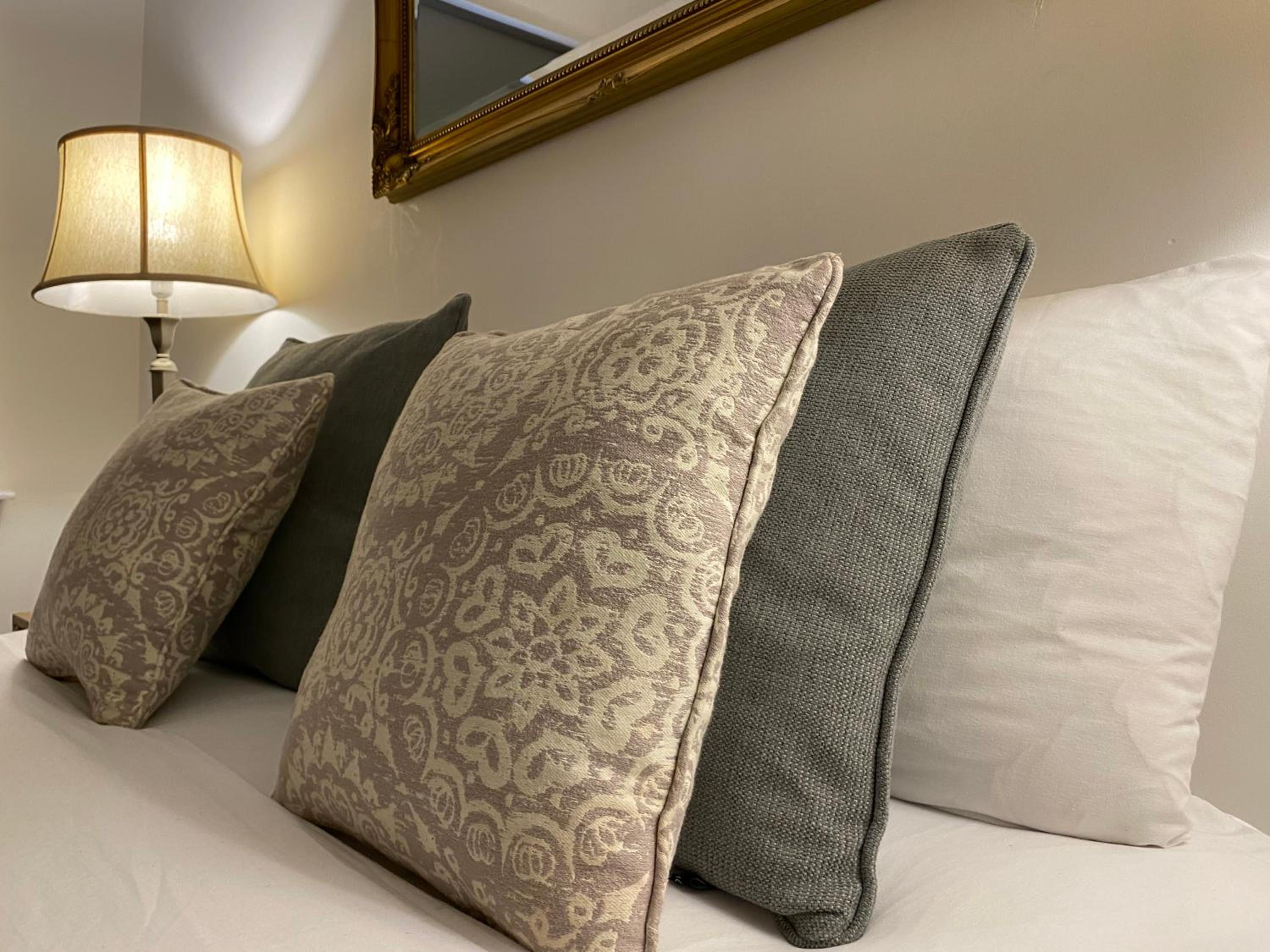Deluxe Double Room - Borthwick - Photo 1
