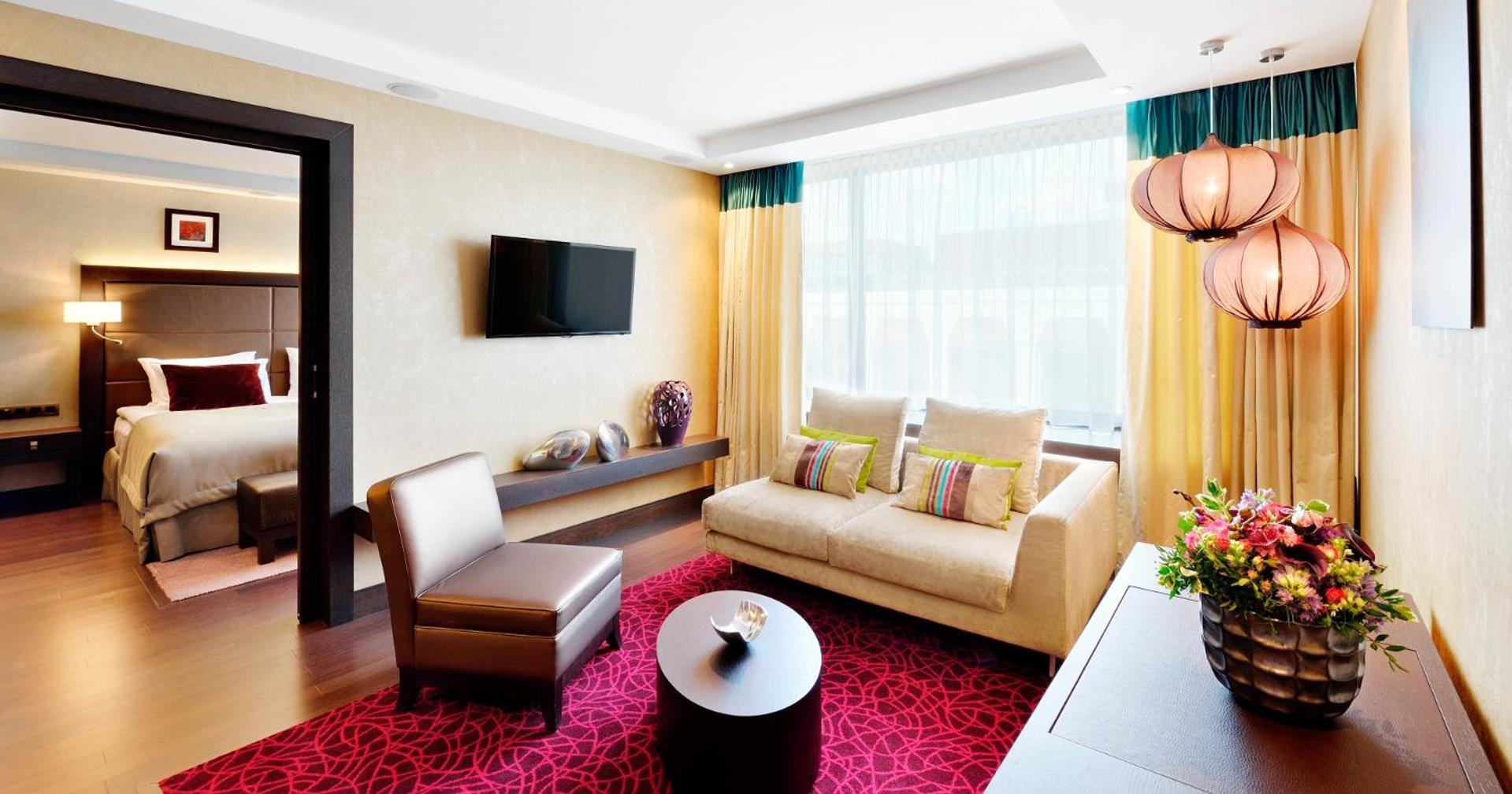 Presidential Suite photo 1