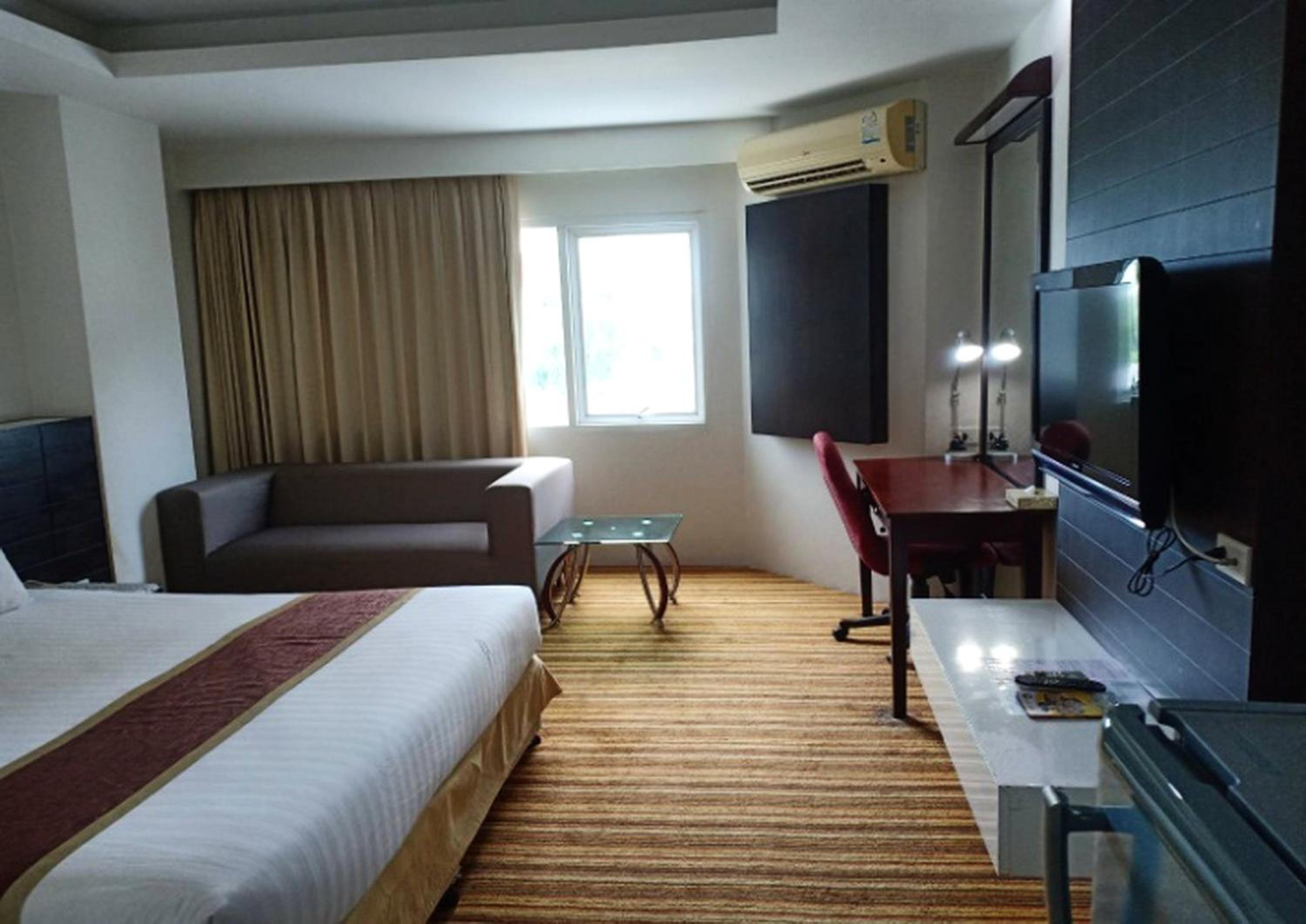Superior Double or Twin Room - Photo 5