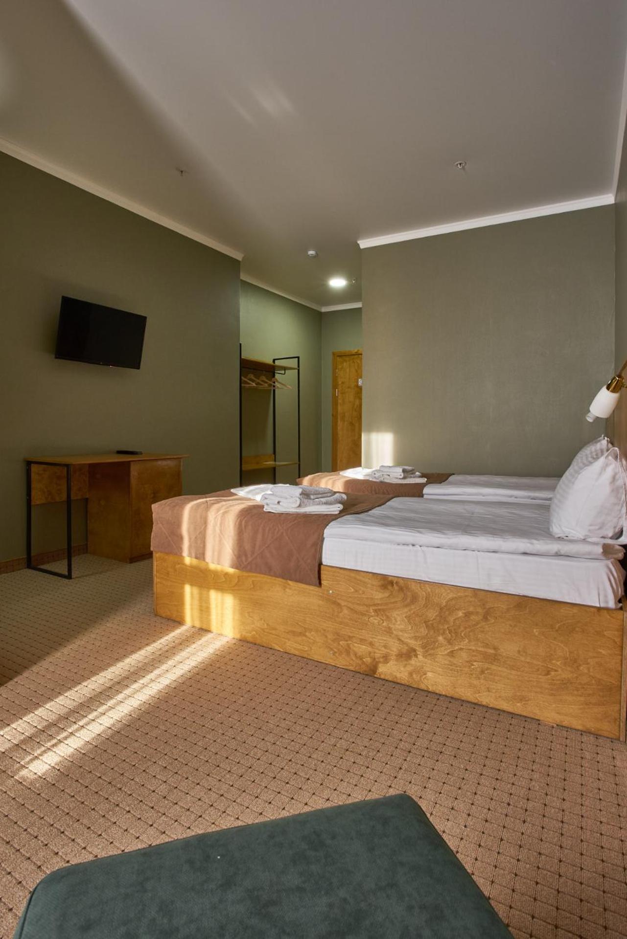 Double Room - Photo 4