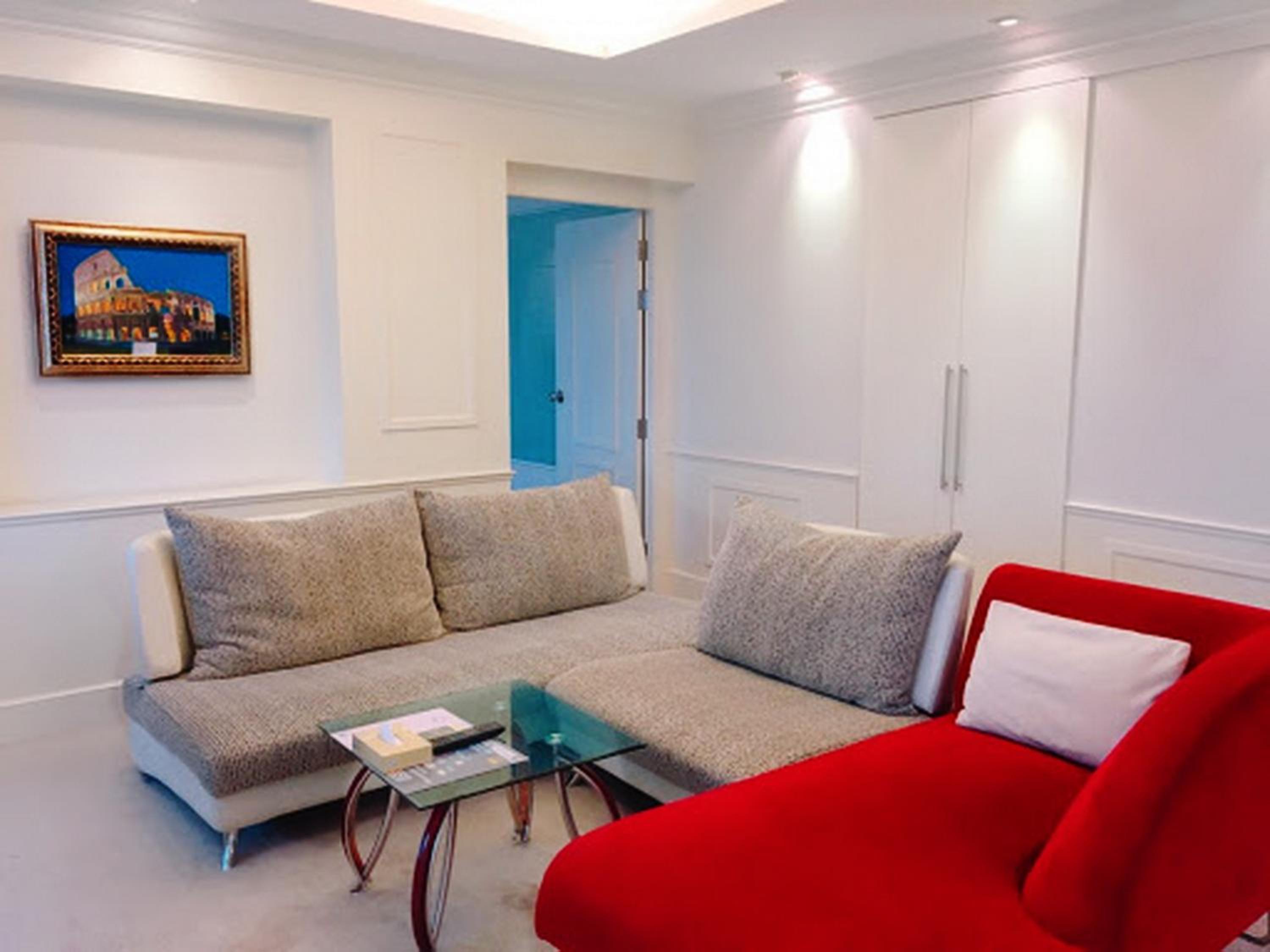 King Suite - Photo 14