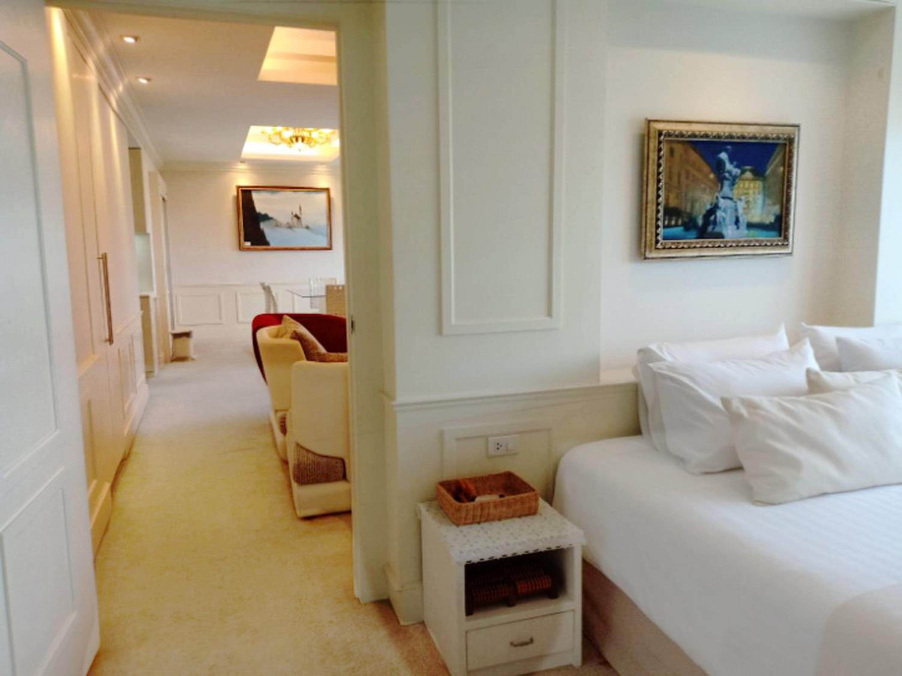 King Suite - Photo 5