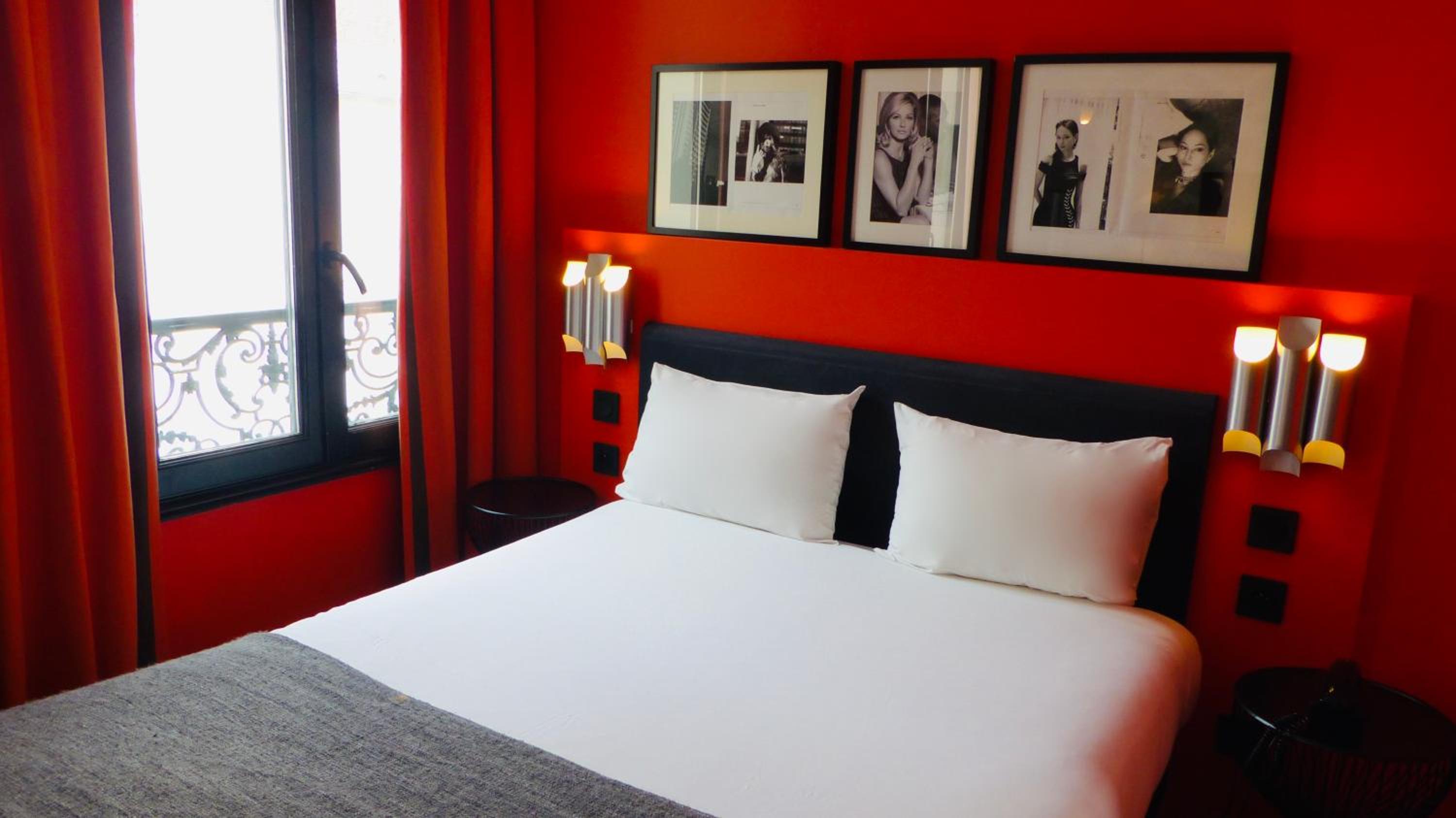 Double Room thumbnail 5