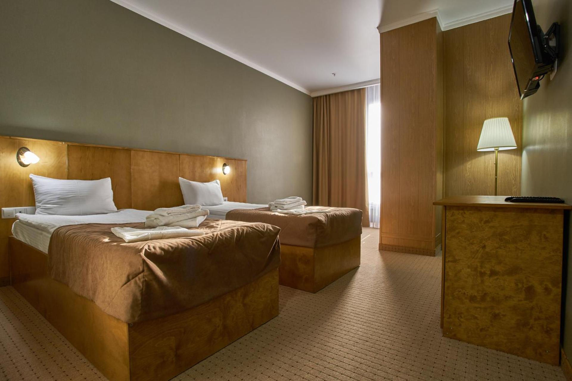 Twin Room - Photo 1