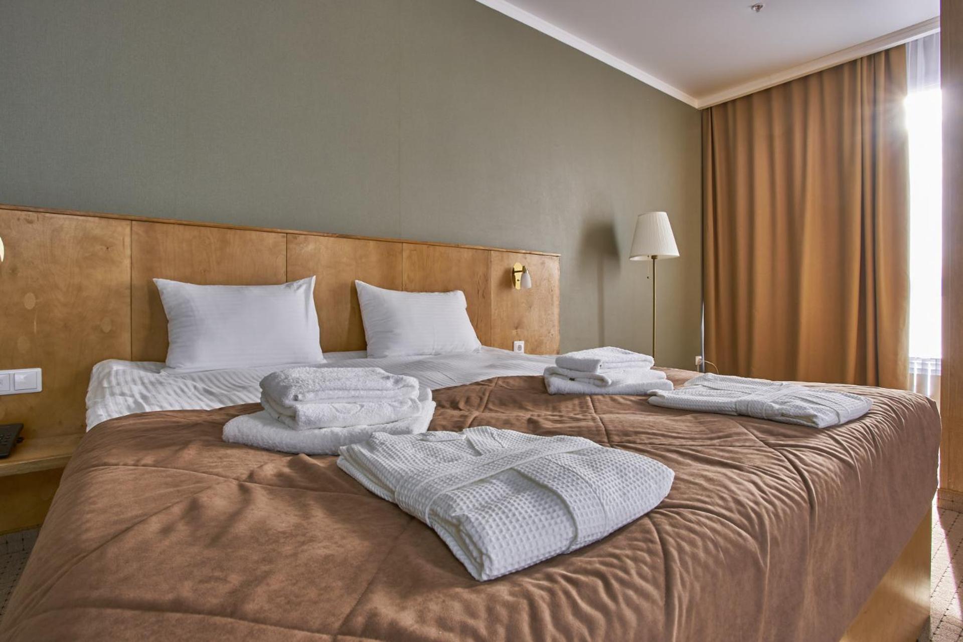 Suite - Photo 9