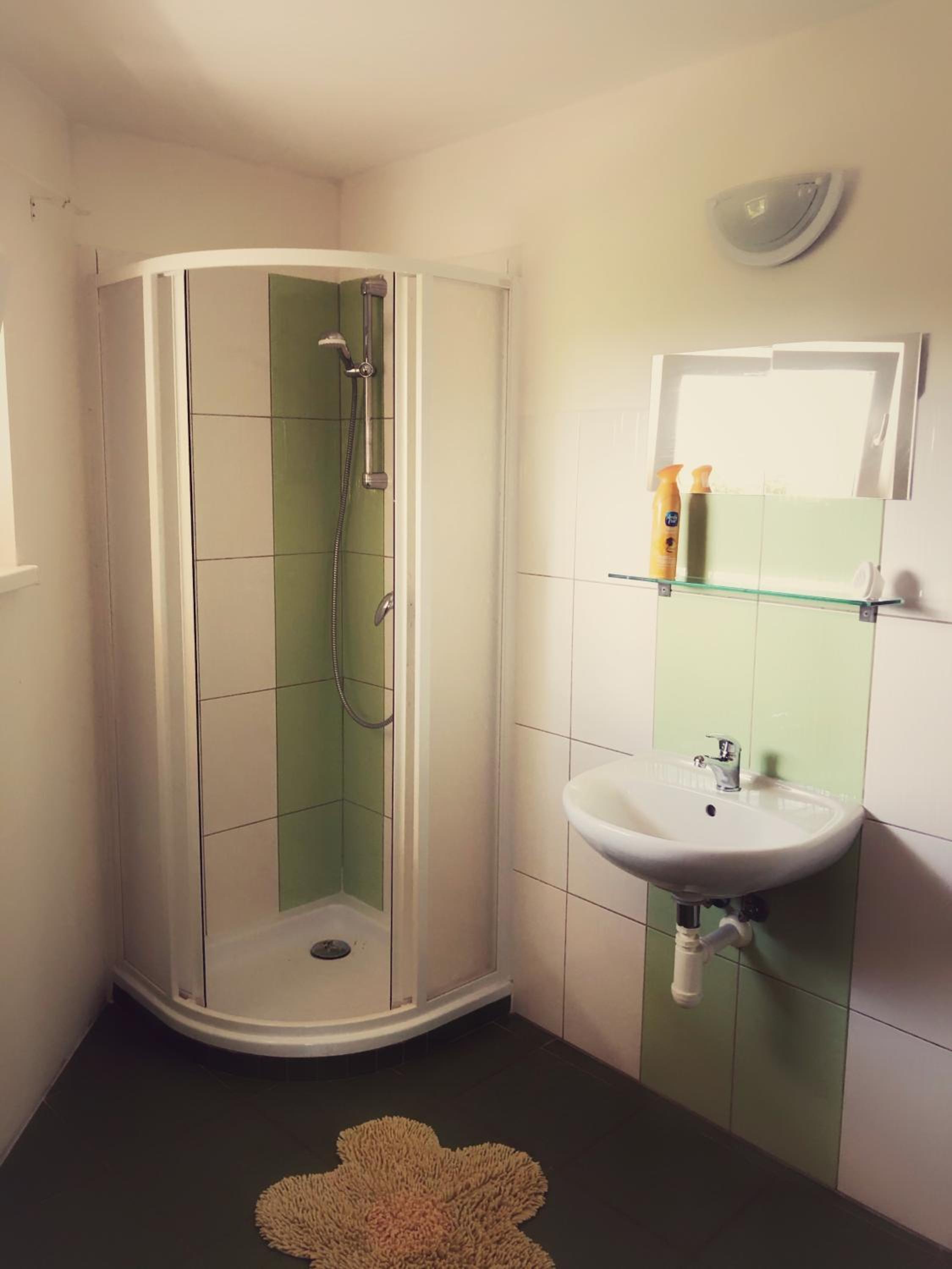 One-Bedroom Apartment - Photo 15