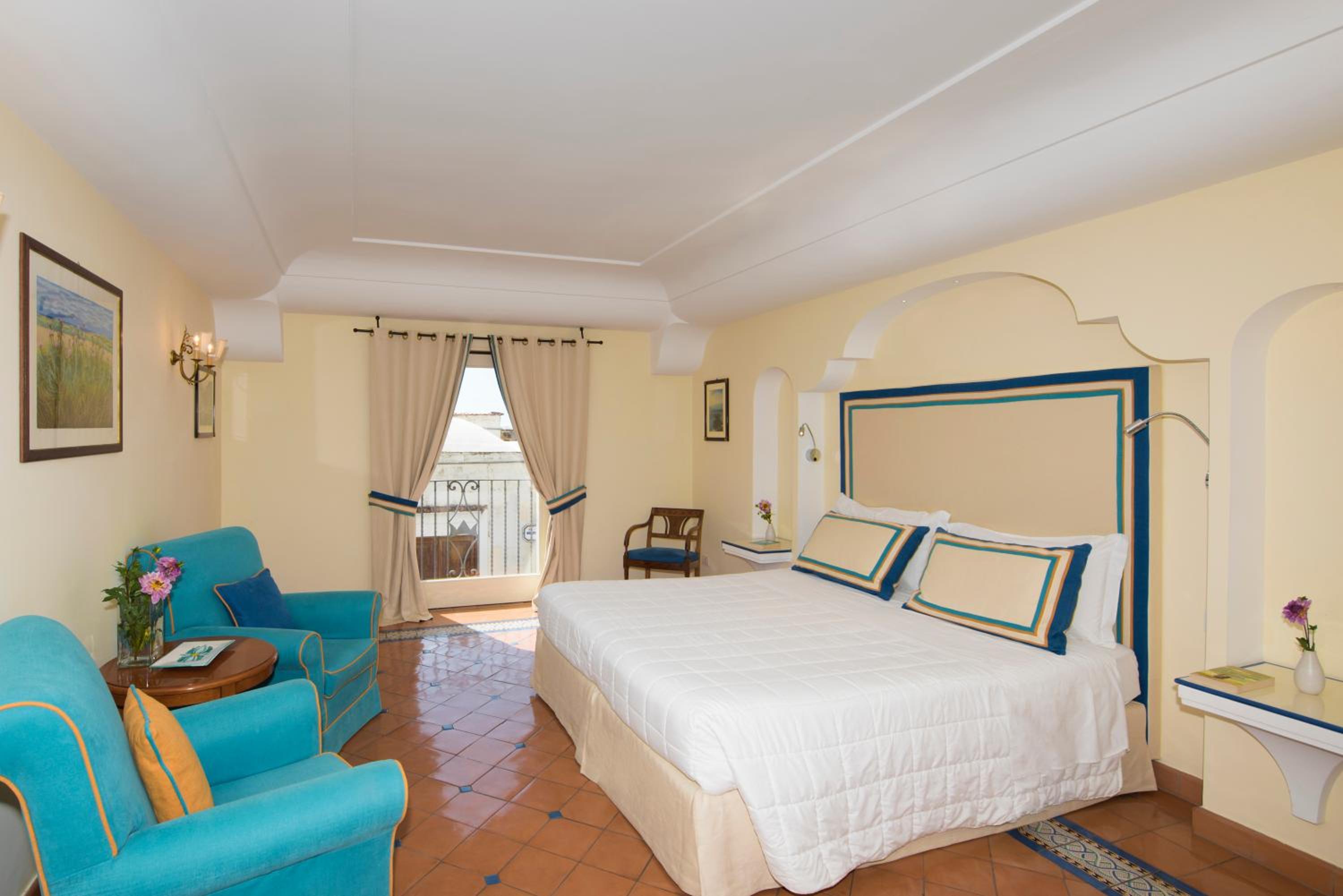 Double or Twin Room with Balcony - Photo 1