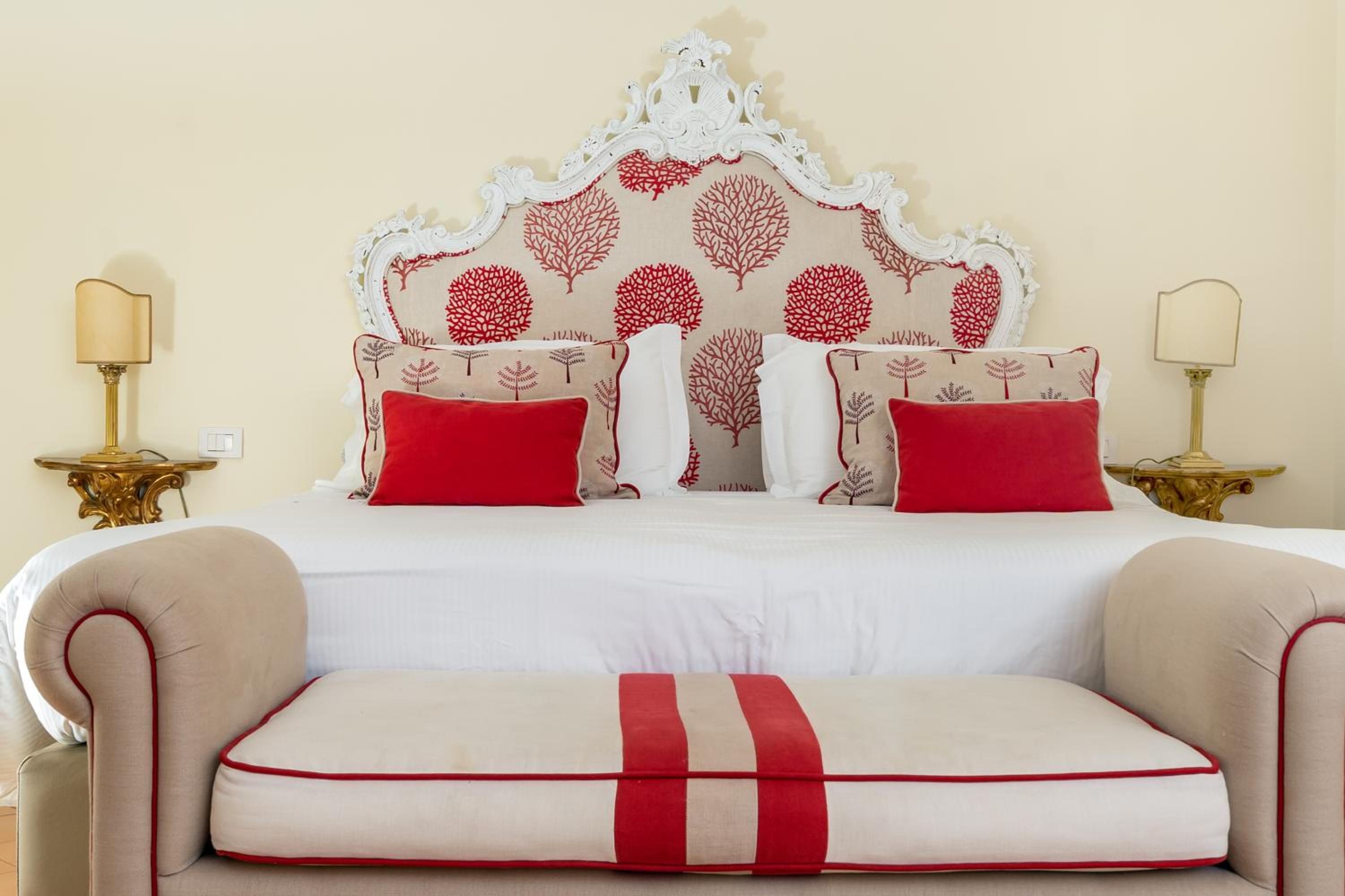 Deluxe Double Room with Balcony and Sea View - Photo 2