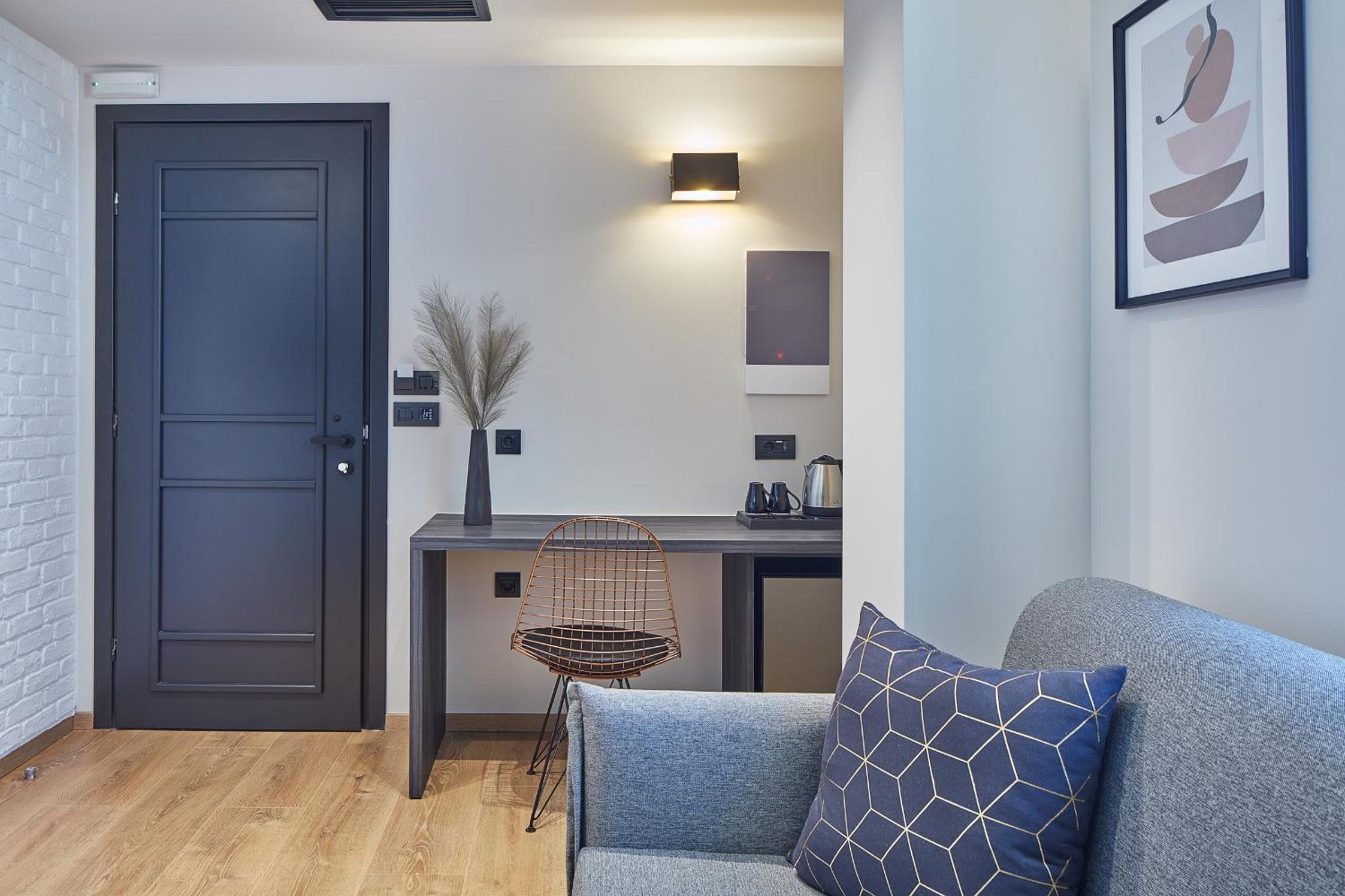 One-Bedroom Suite