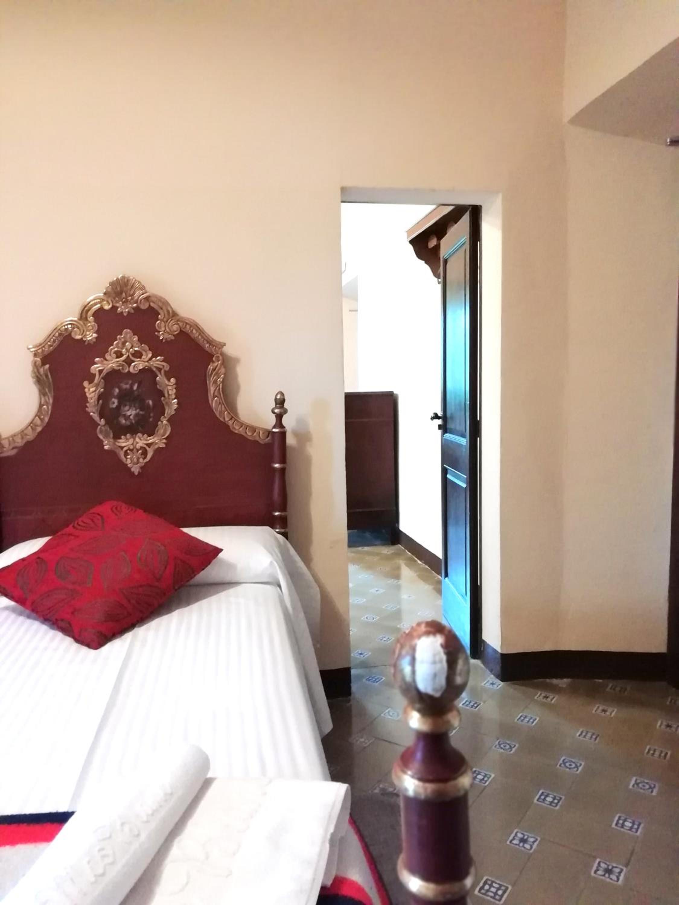 Twin Room with Balcony photo 3