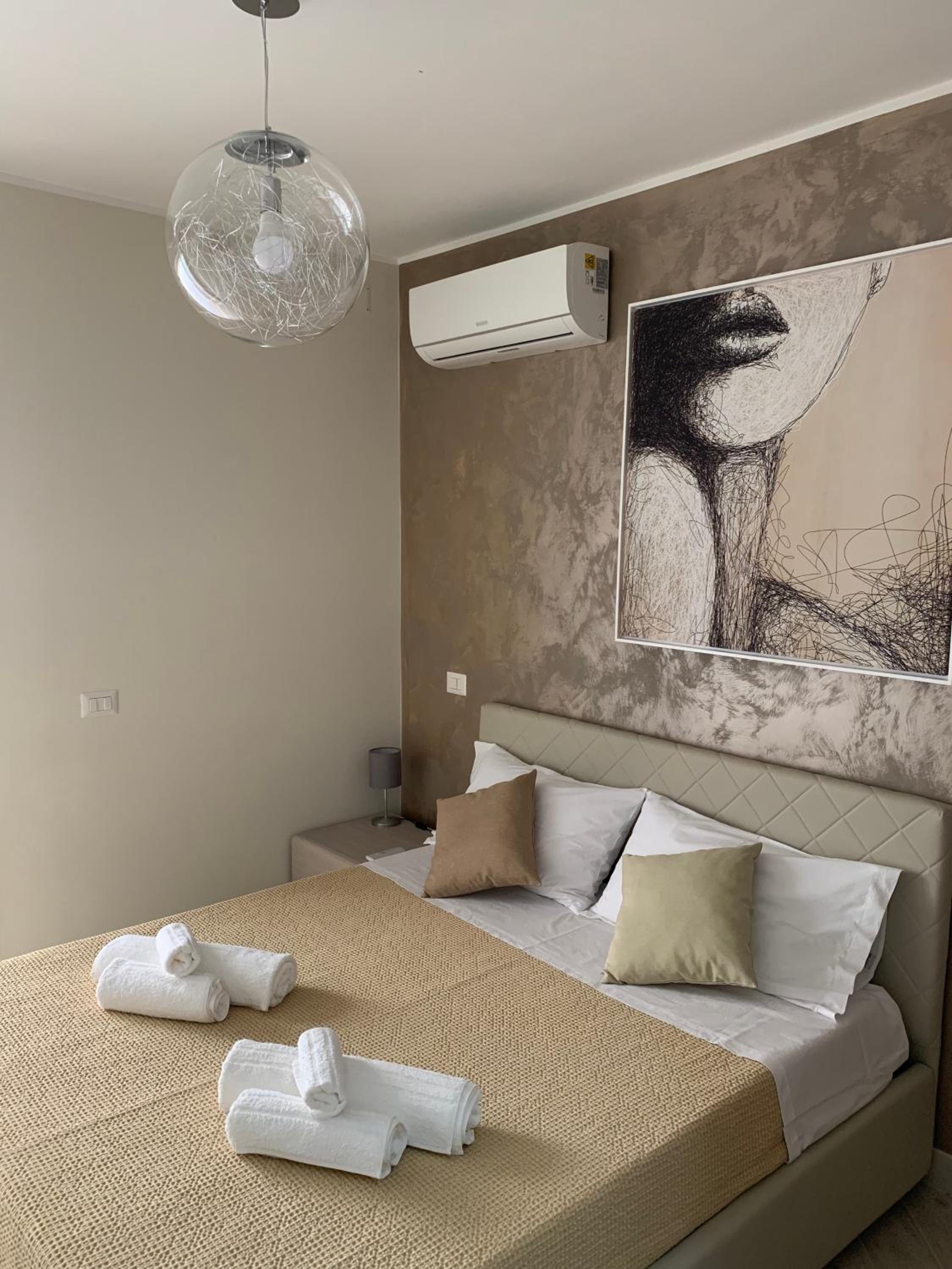 Double Room With Private Bathroom photo 1