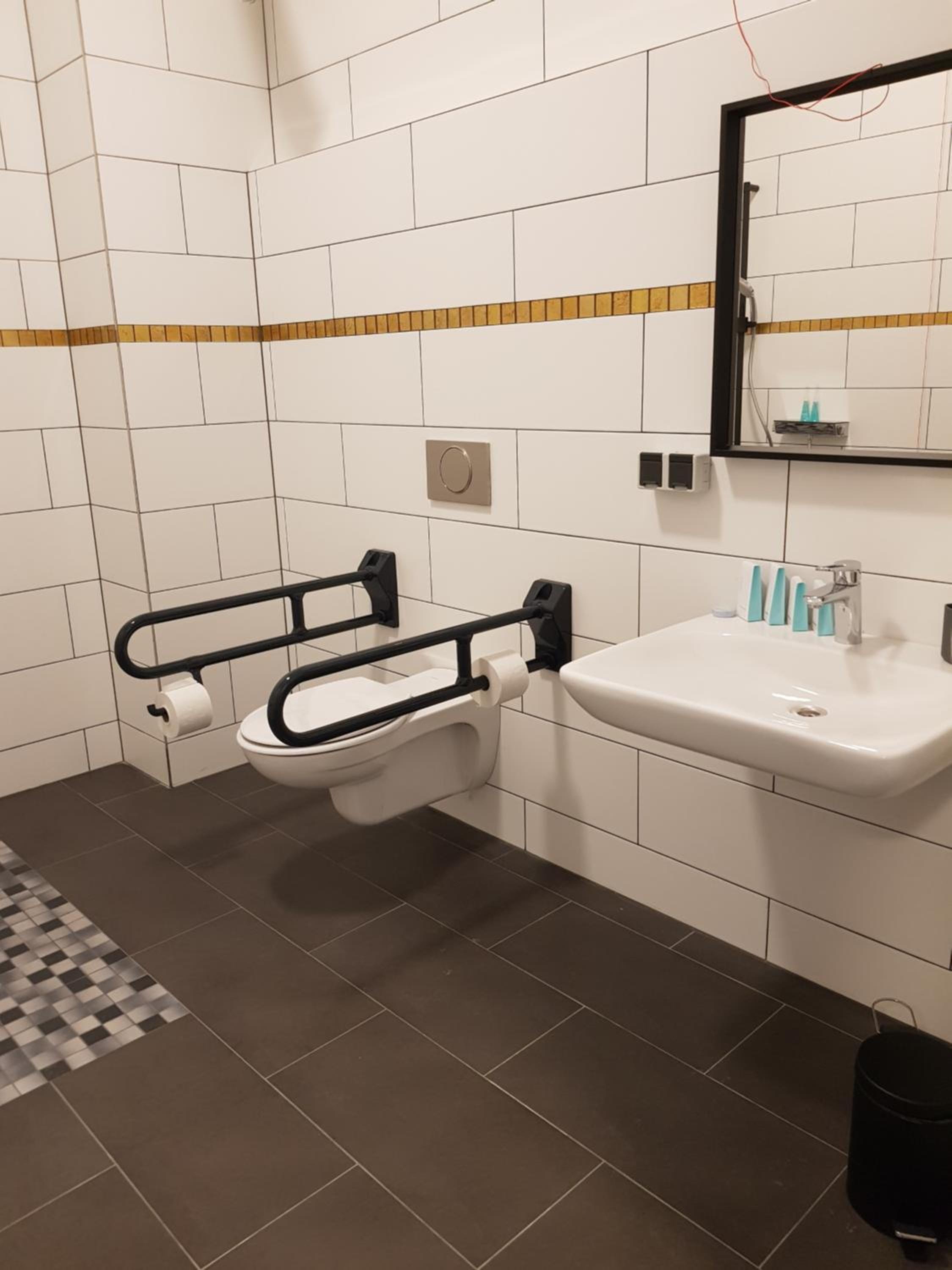 Double Room - rollstuhlgerecht - Photo 4