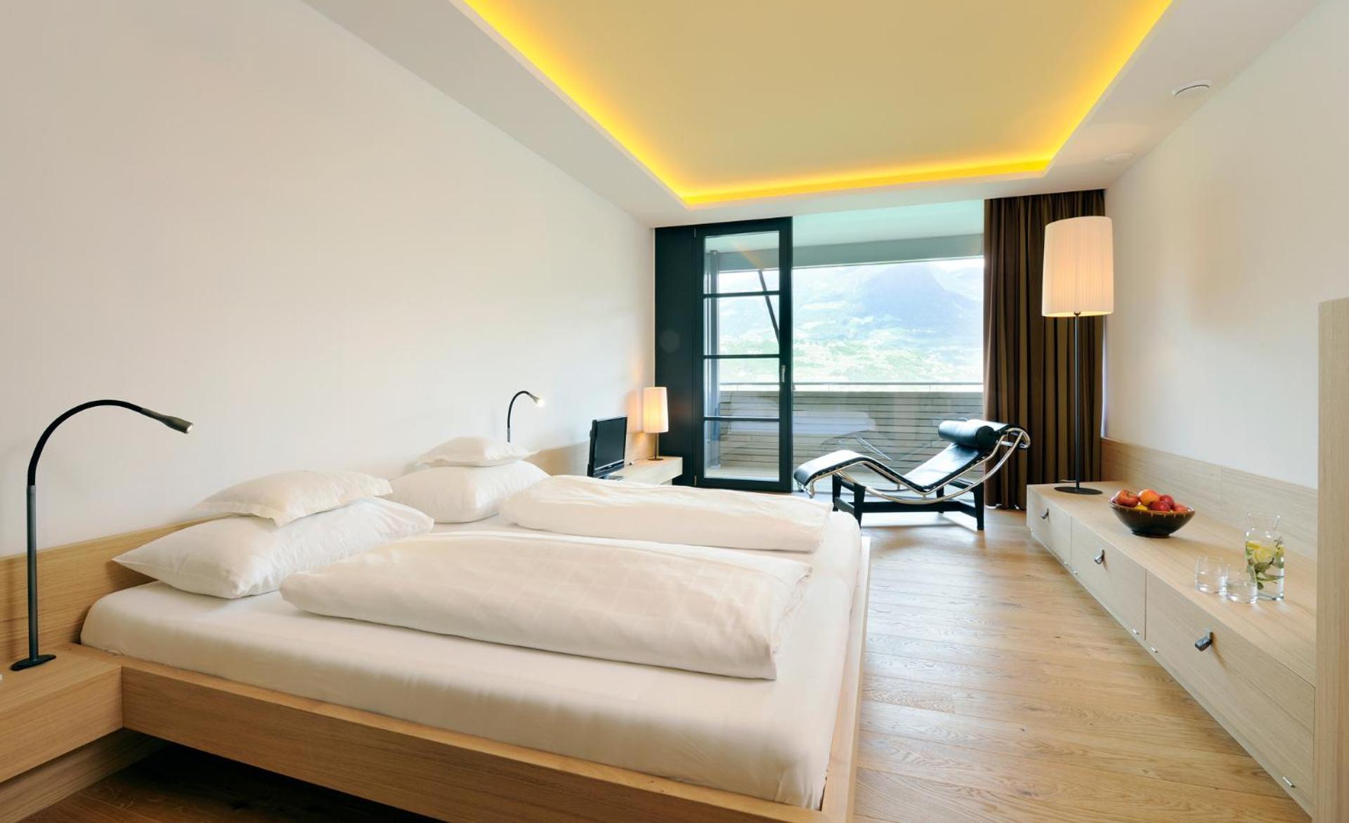 Double Room with Balcony - Photo 1