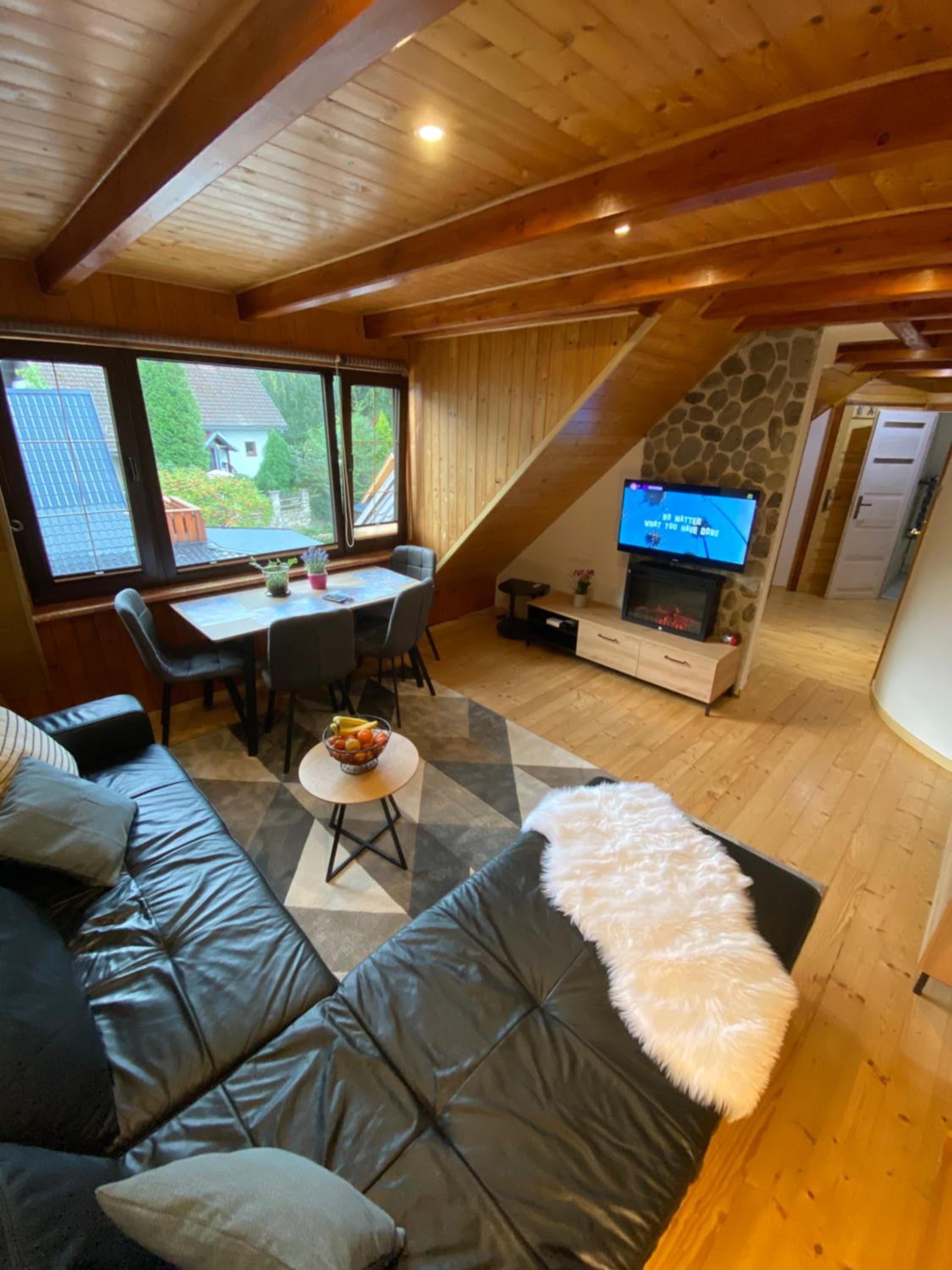 Two-Bedroom Suite photo 3