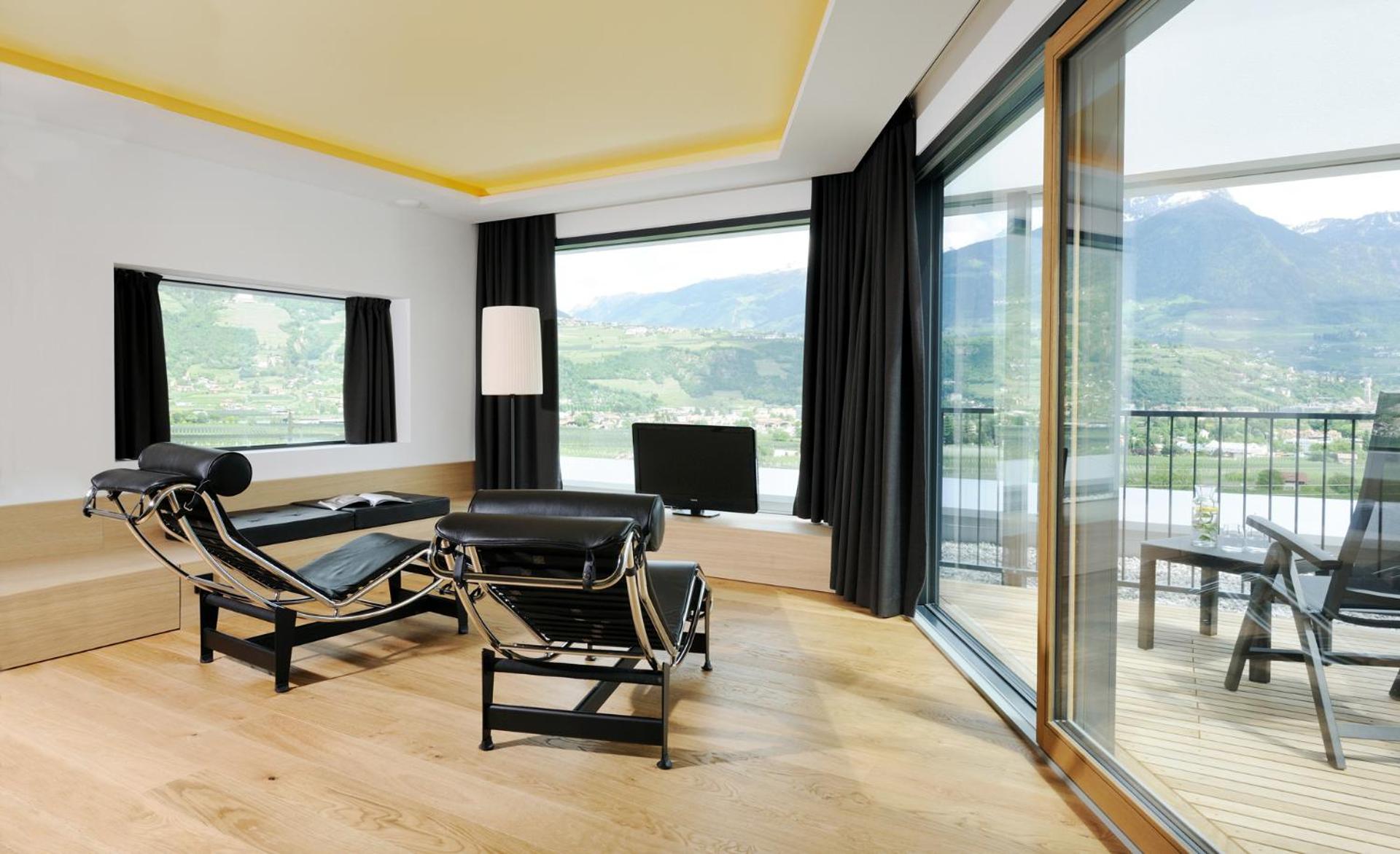 Junior Suite with Terrace - Photo 2
