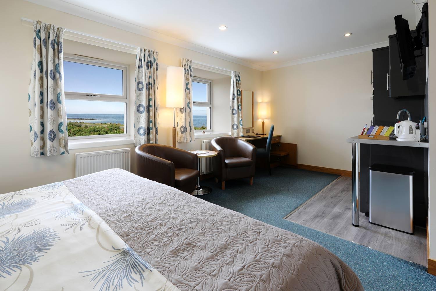 Superior Double or Twin Room with Sea View photo 1