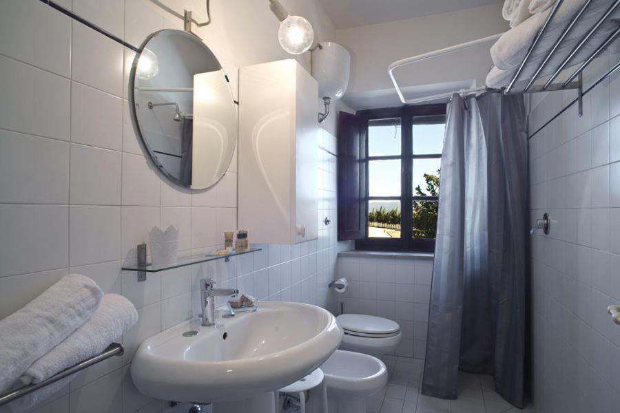One-Bedroom House photo 2