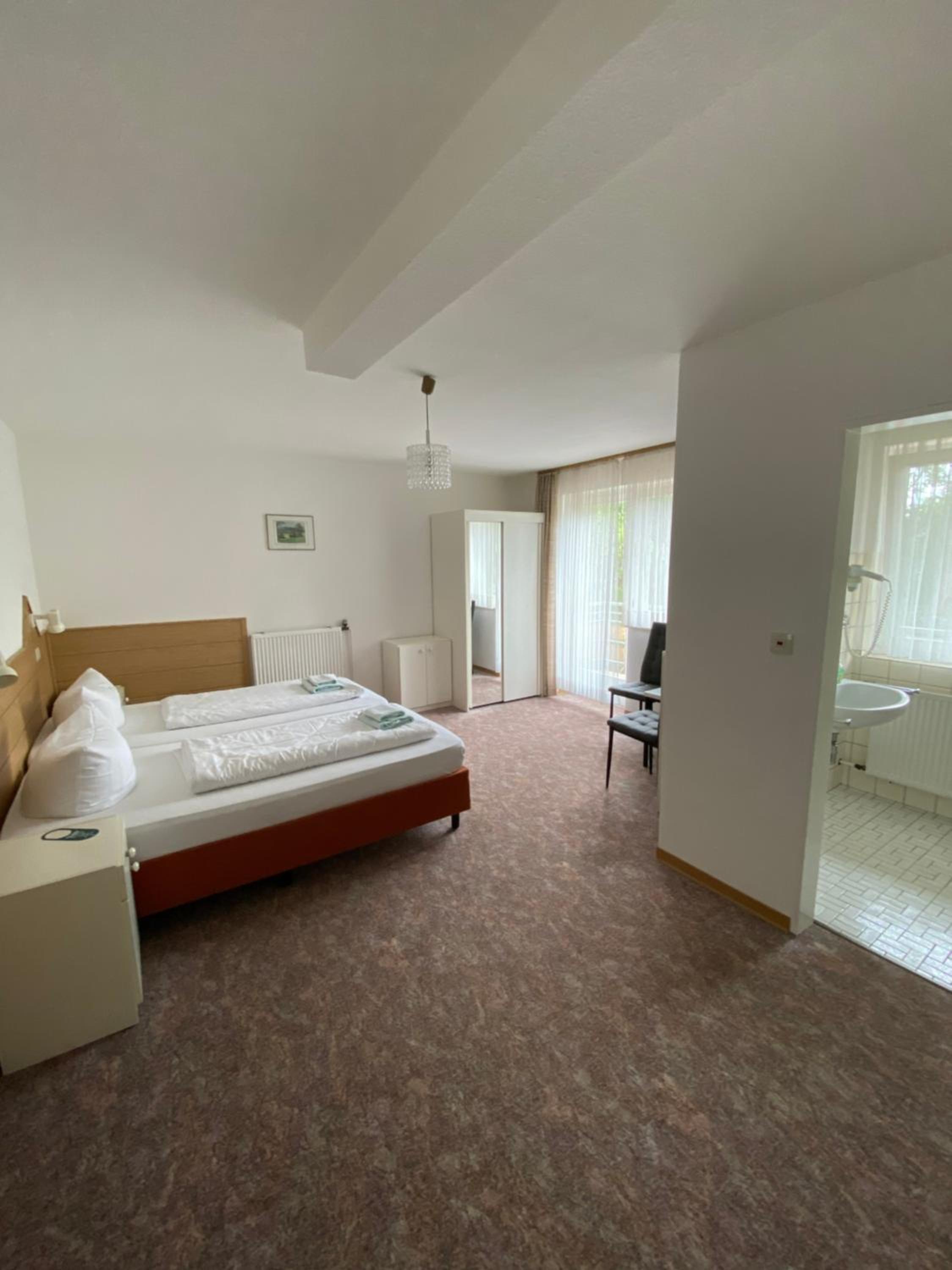 Double Room with Lake View - Photo 1