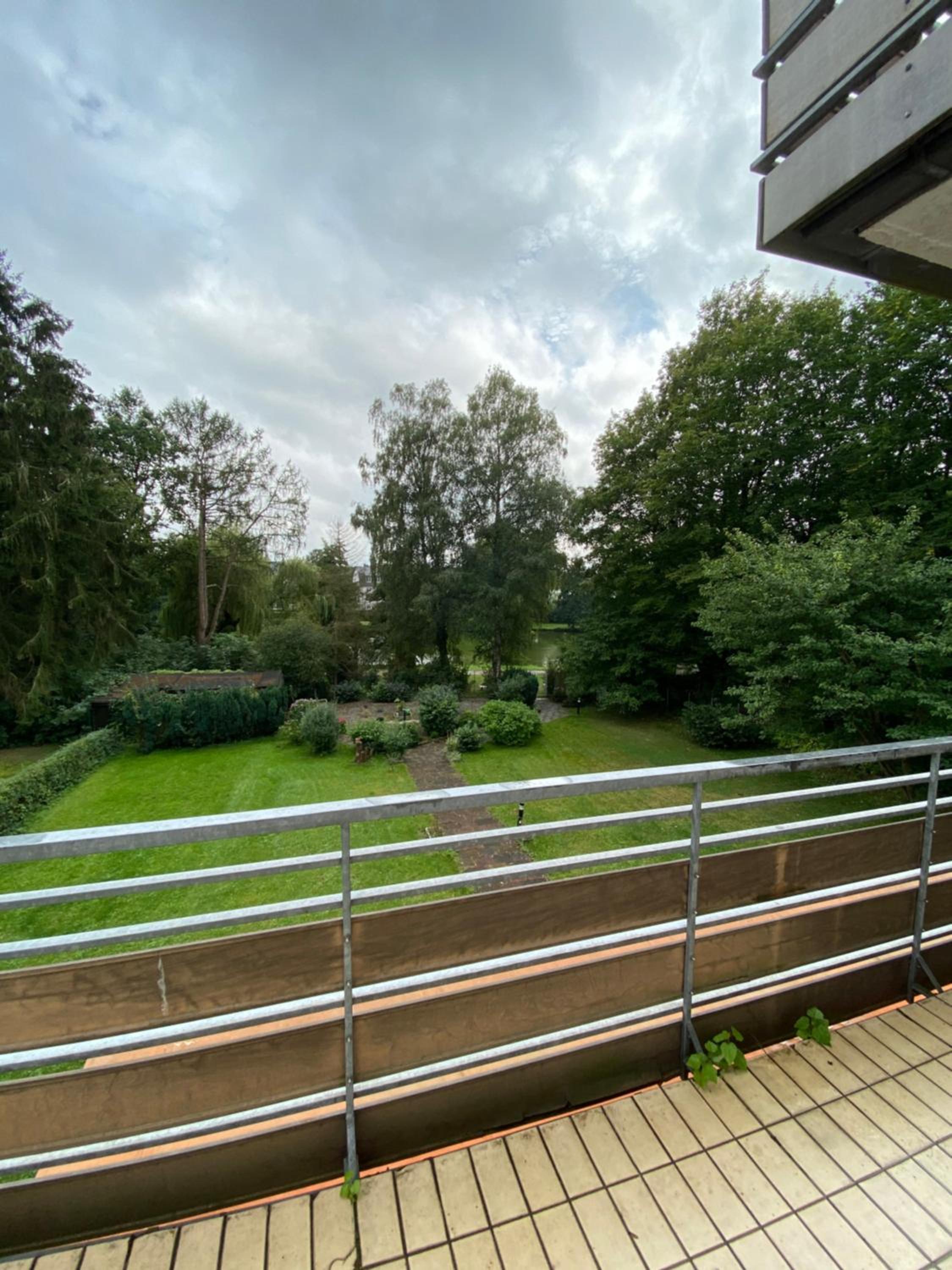 Double Room with Lake View - Photo 2